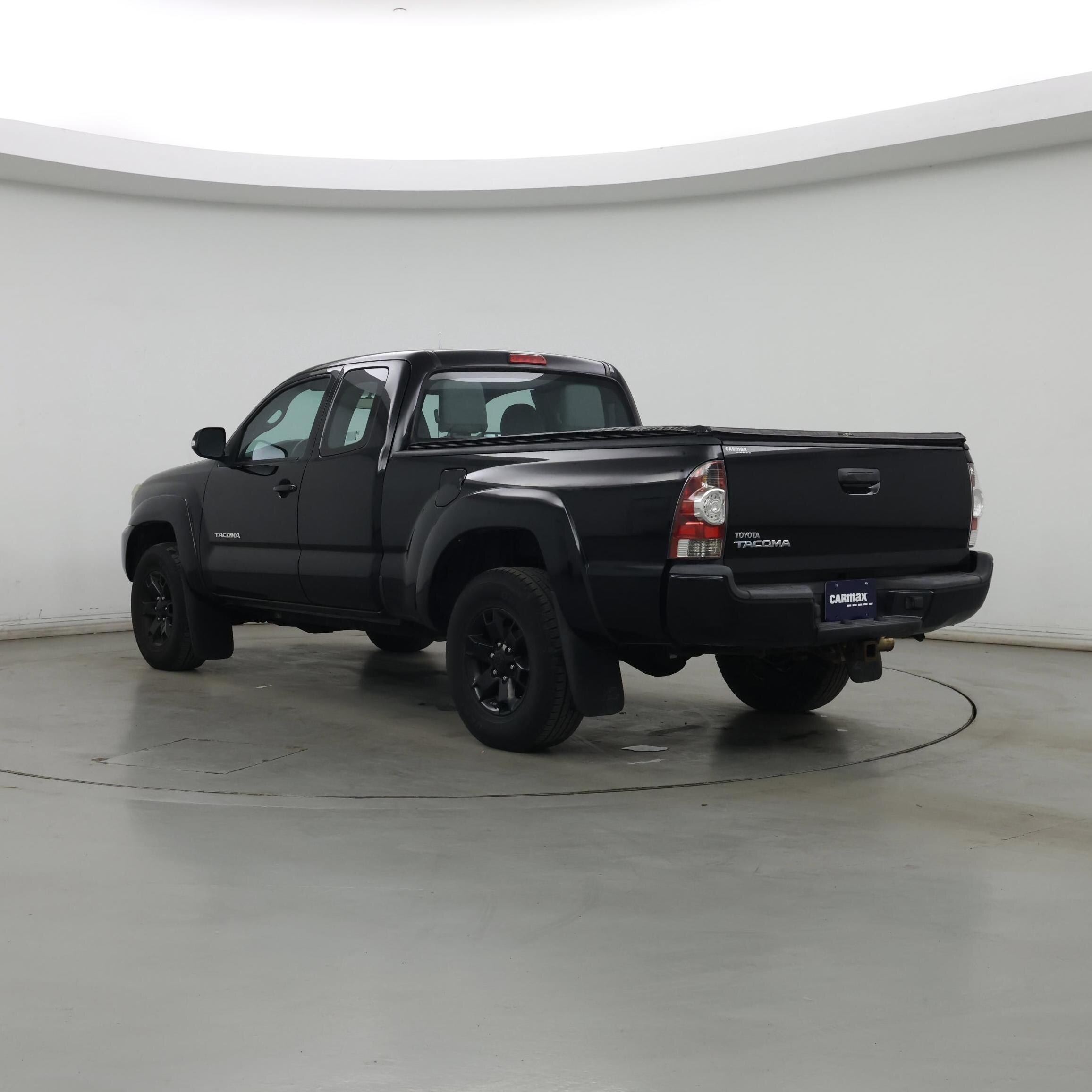 Thumbnail: 2014 Toyota Tacoma - 2