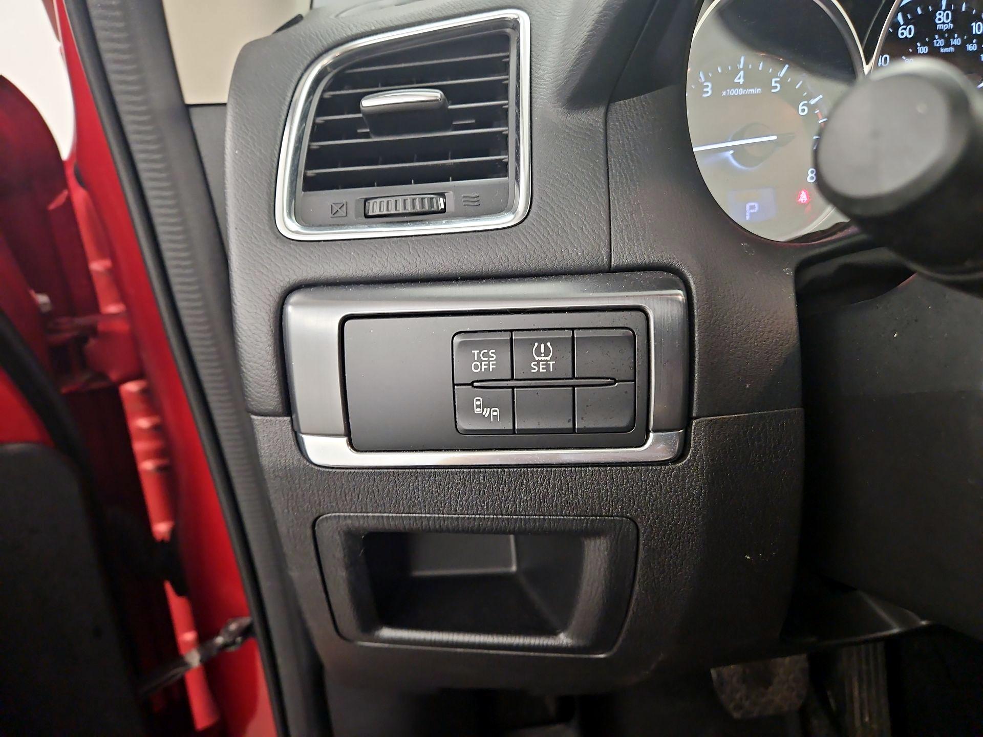 Thumbnail: 2016 Mazda CX-5 - 13