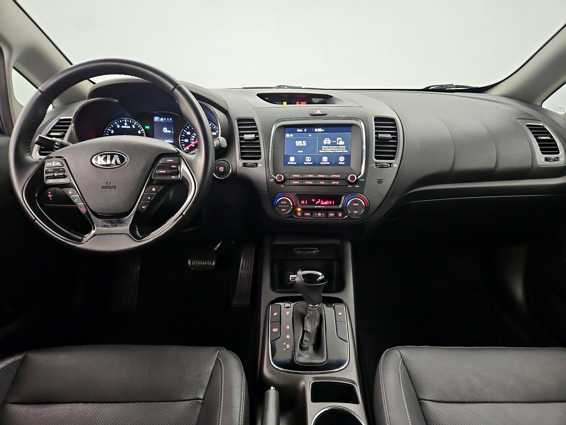 Thumbnail: 2017 Kia Forte - 9