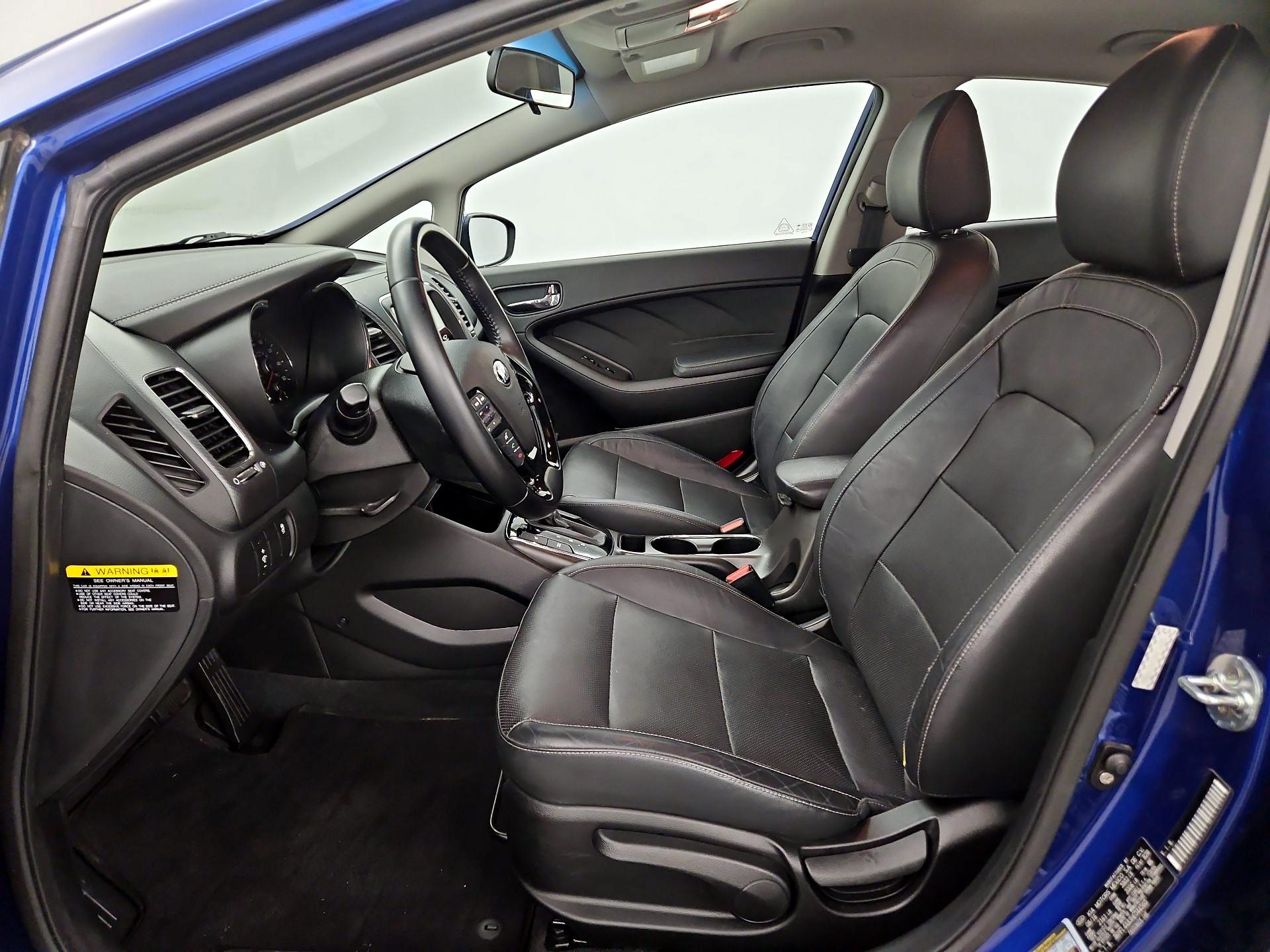 Thumbnail: 2017 Kia Forte - 11