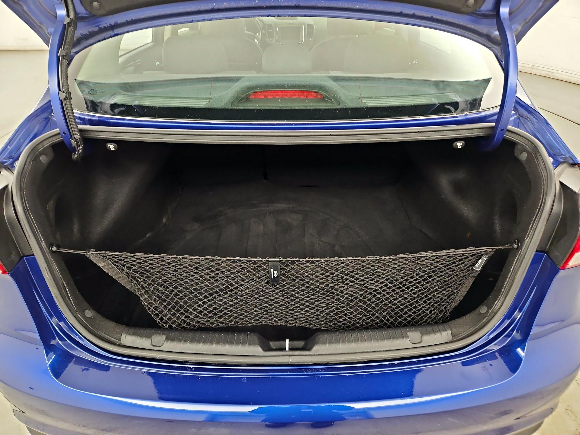 Thumbnail: 2017 Kia Forte - 20