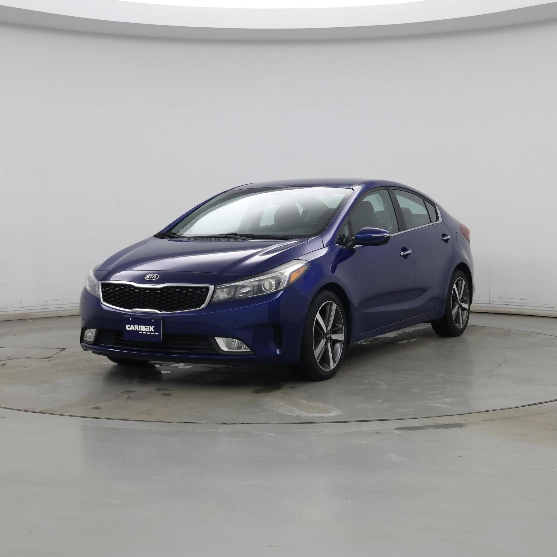 Thumbnail: 2017 Kia Forte - 4