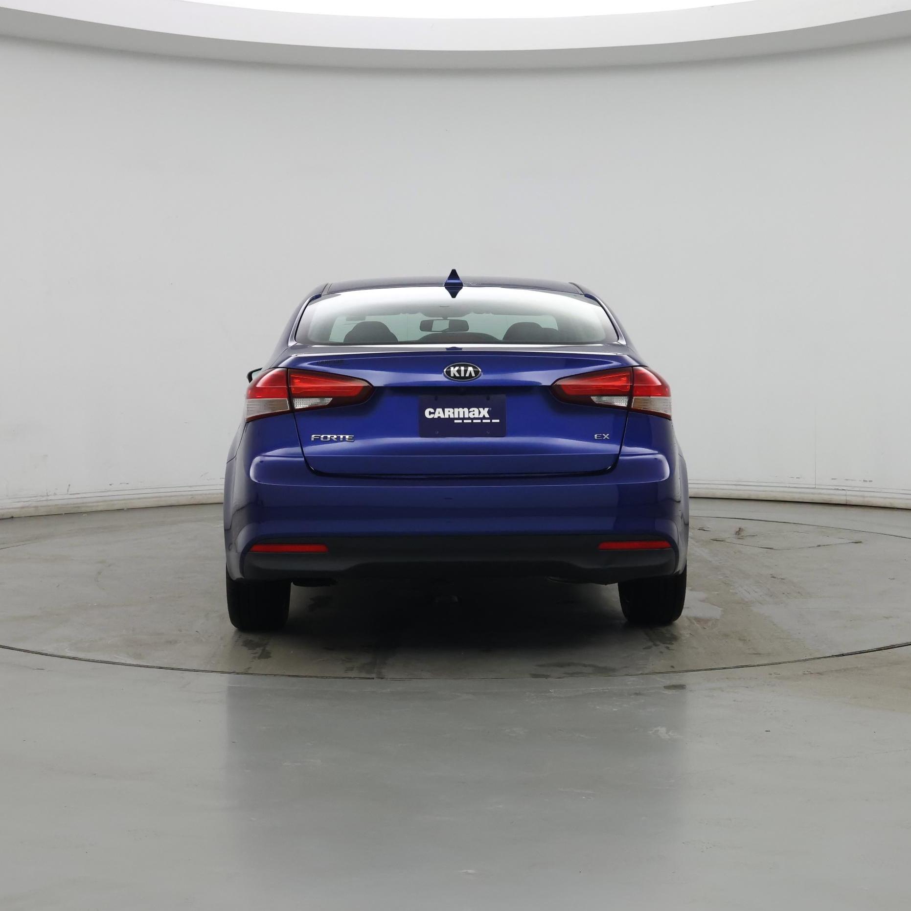 Thumbnail: 2017 Kia Forte - 6