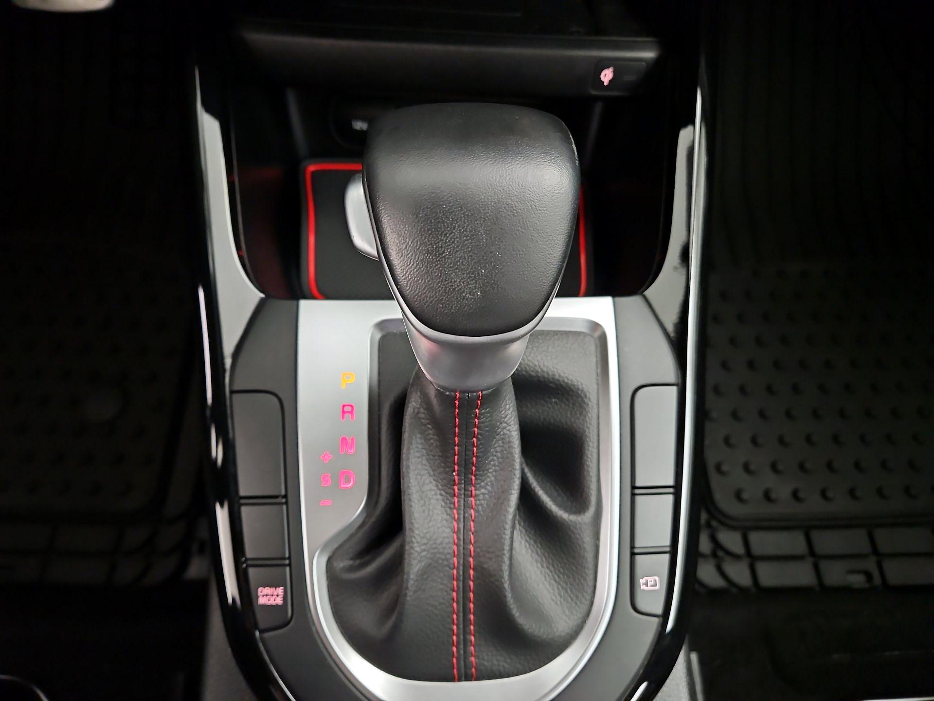 Thumbnail: 2024 Kia Forte - 18