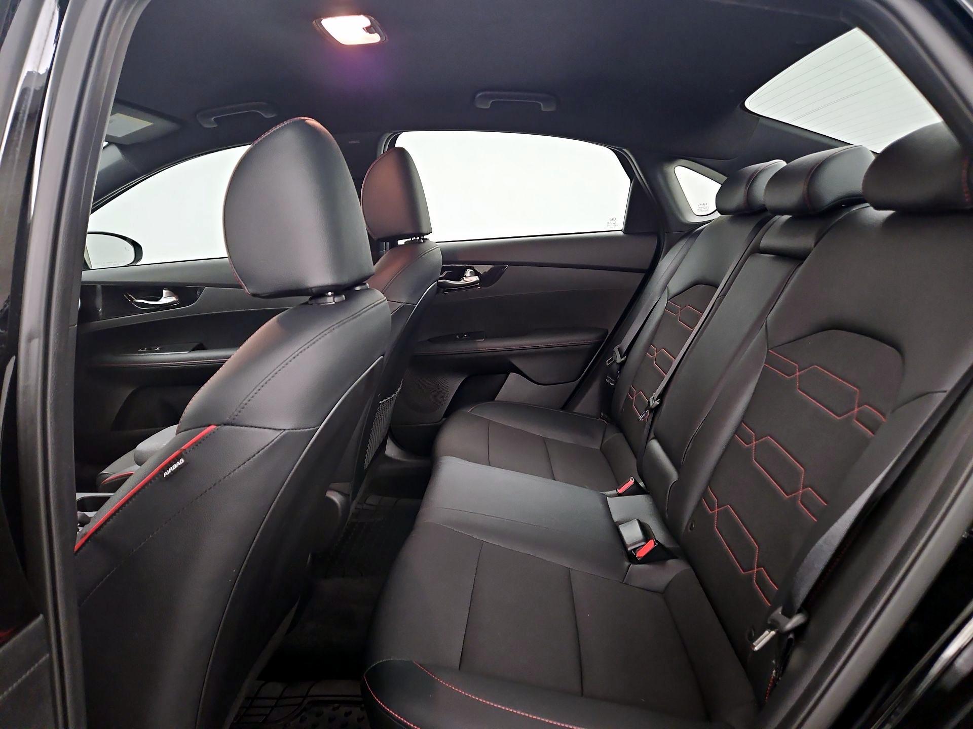 Thumbnail: 2024 Kia Forte - 20