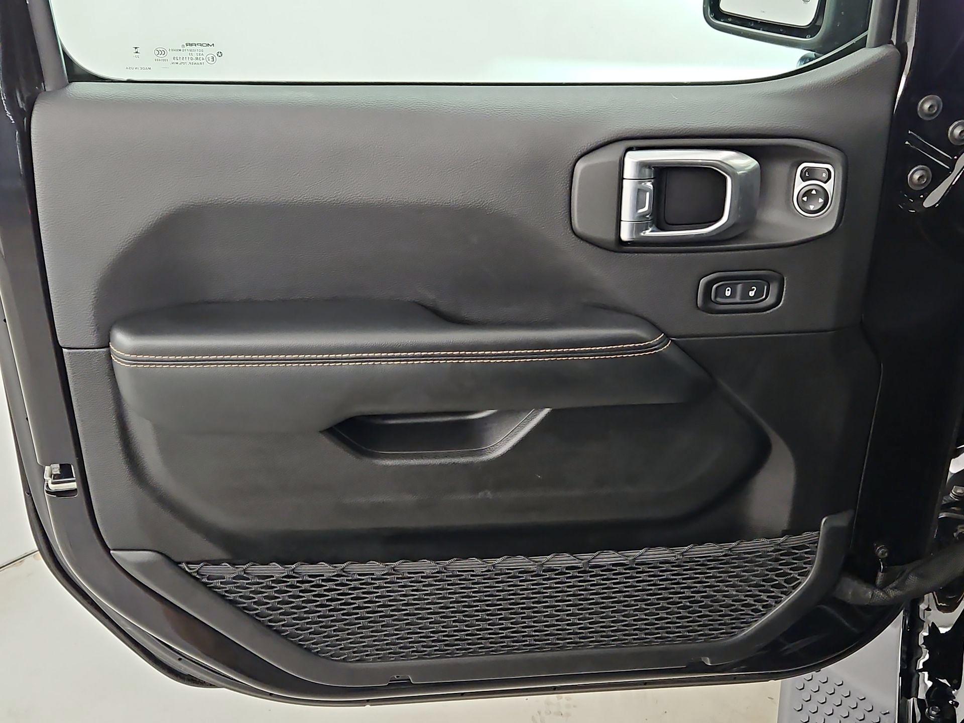 Thumbnail: 2024 Jeep Wrangler - 12