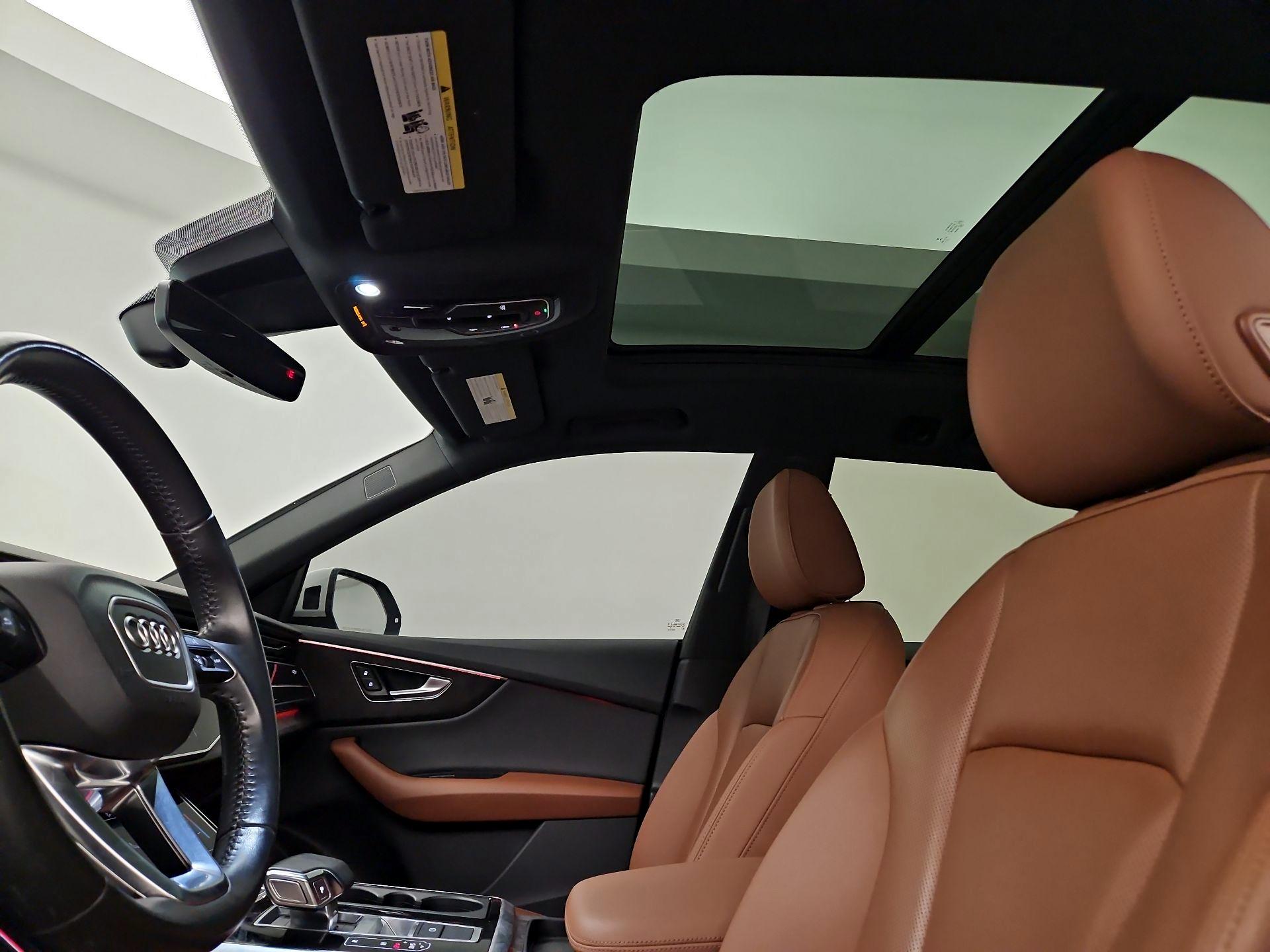 Thumbnail: 2020 Audi Q8 - 20