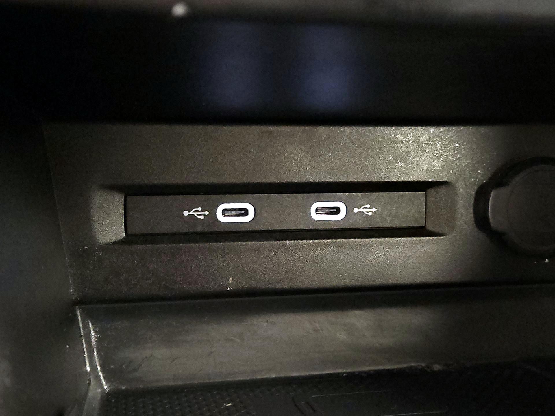 Thumbnail: 2022 Volkswagen Taos - 18