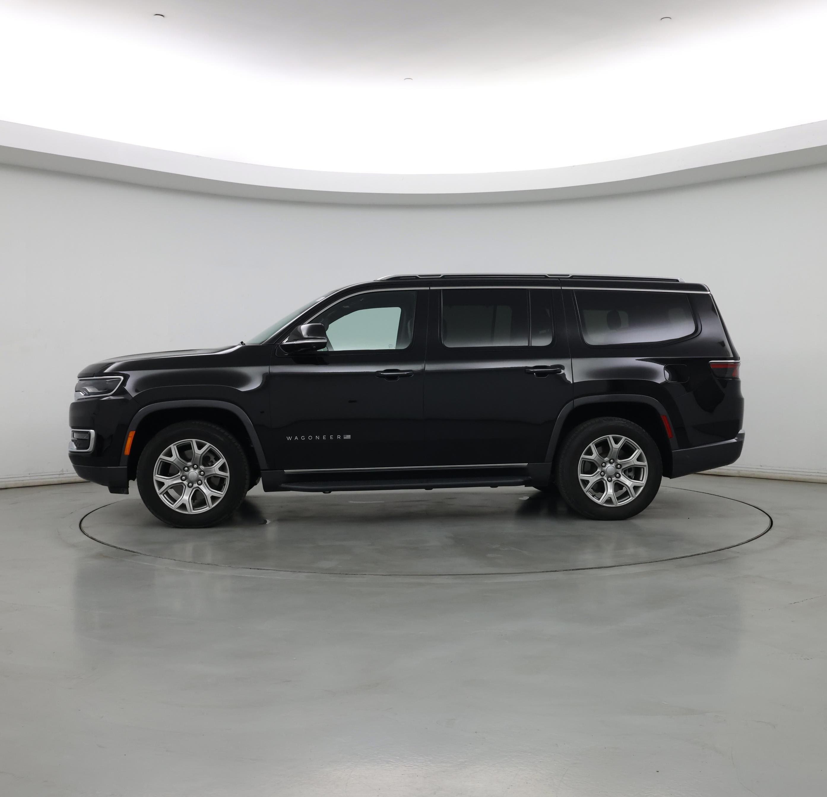 Thumbnail: 2022 Jeep Wagoneer - 3