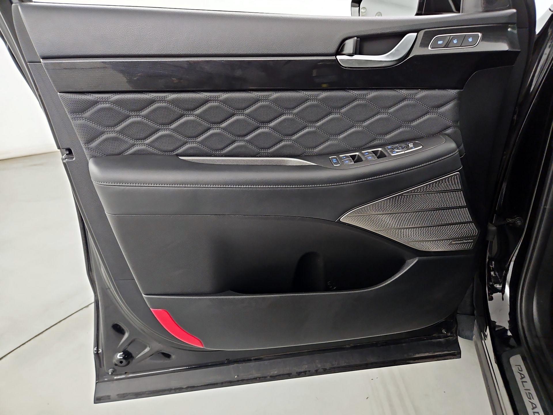 Thumbnail: 2022 Hyundai Palisade - 12