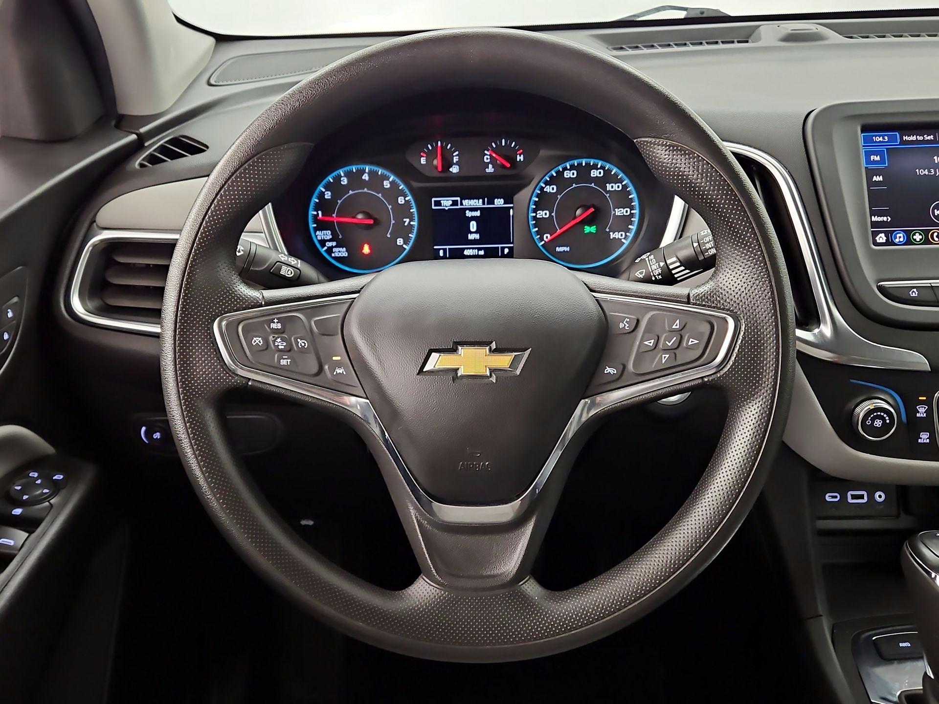 Thumbnail: 2021 Chevrolet Equinox - 10