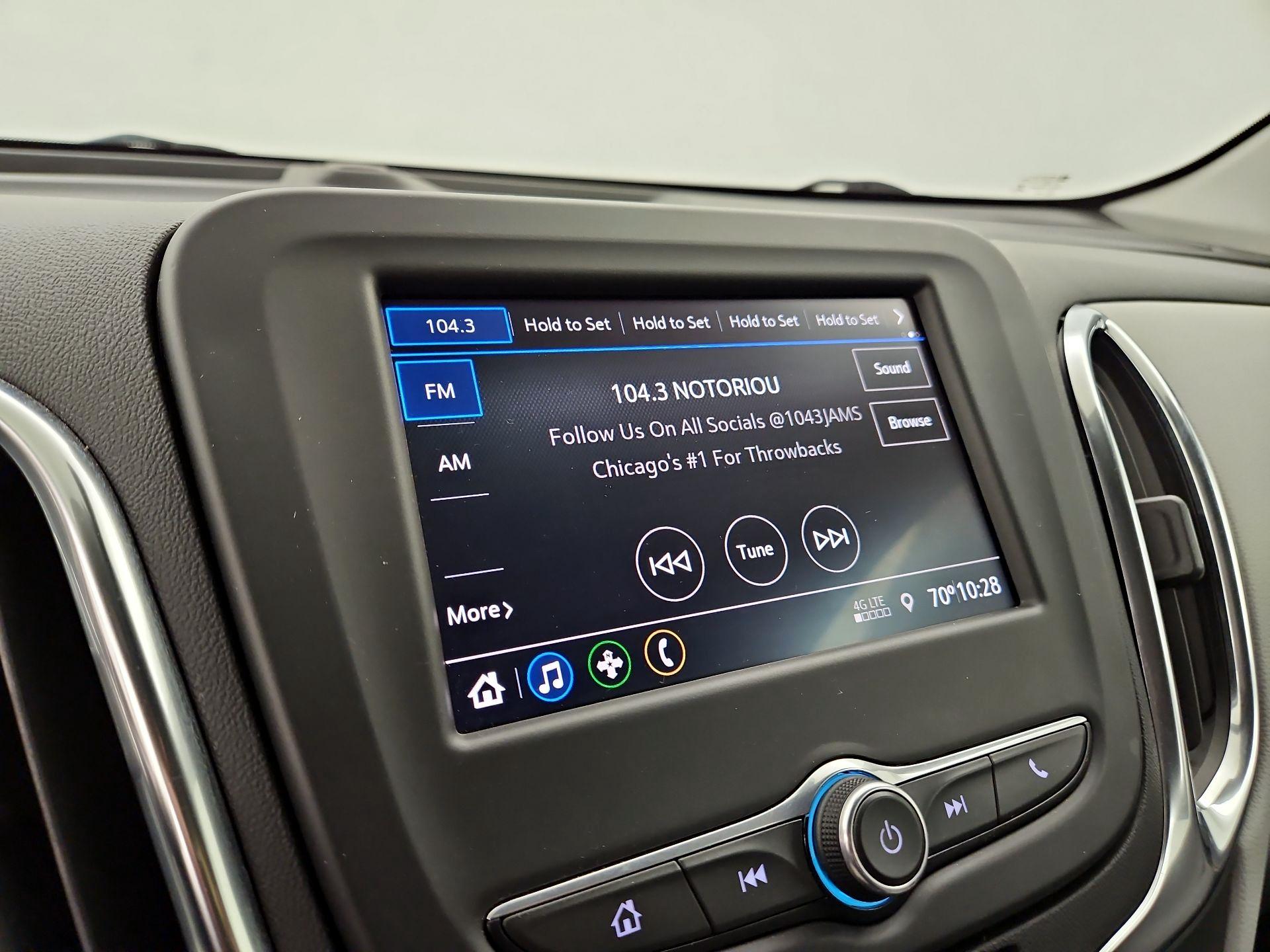 Thumbnail: 2021 Chevrolet Equinox - 15