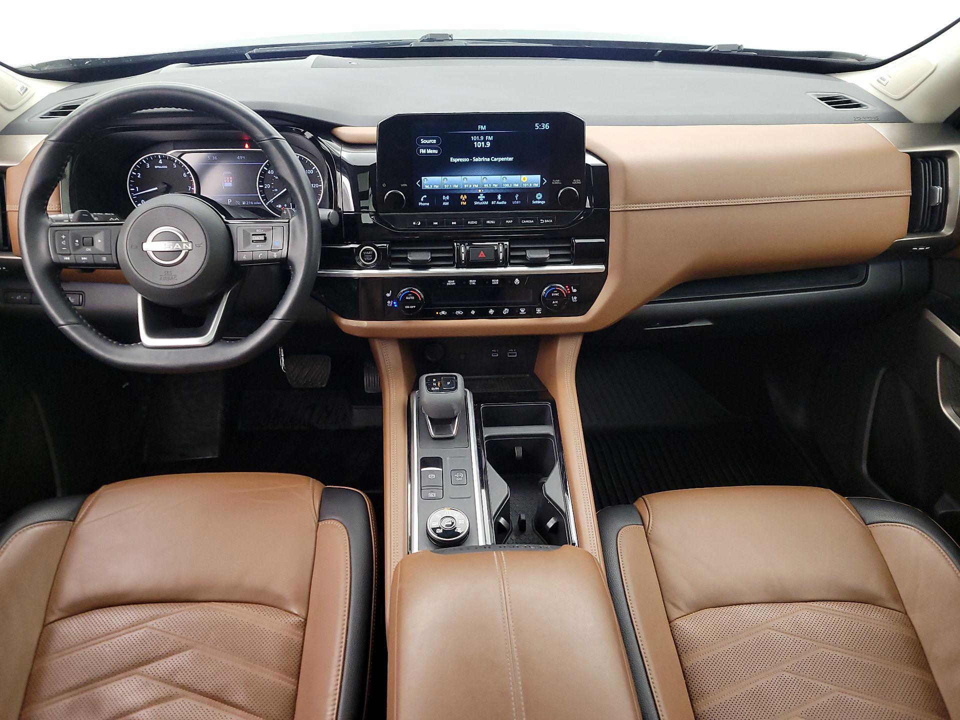 Thumbnail: 2022 Nissan Pathfinder - 9