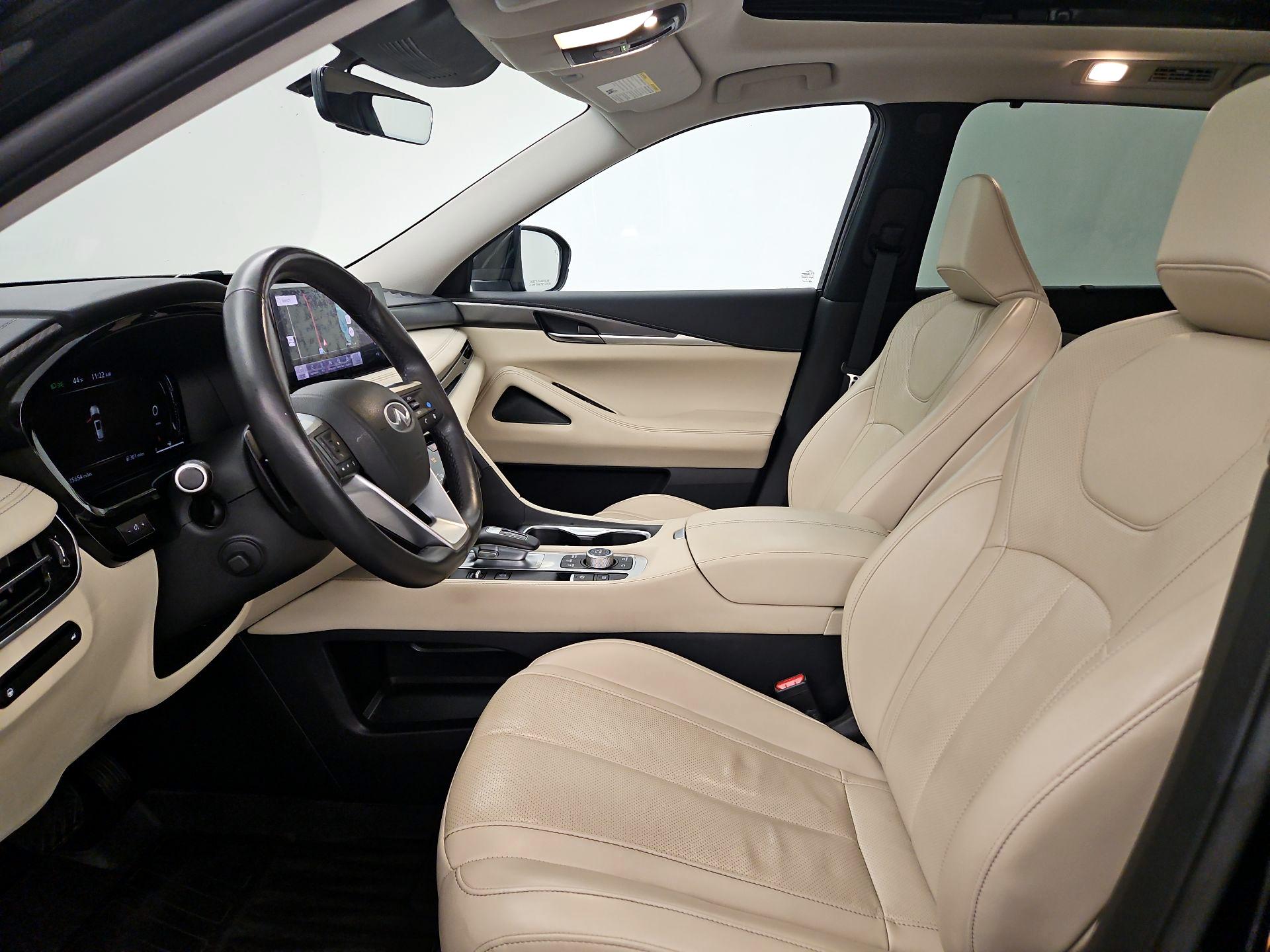 Thumbnail: 2023 INFINITI QX60 - 11