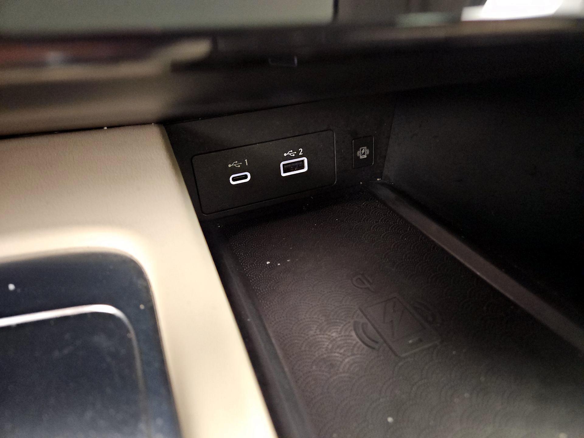 Thumbnail: 2023 INFINITI QX60 - 19