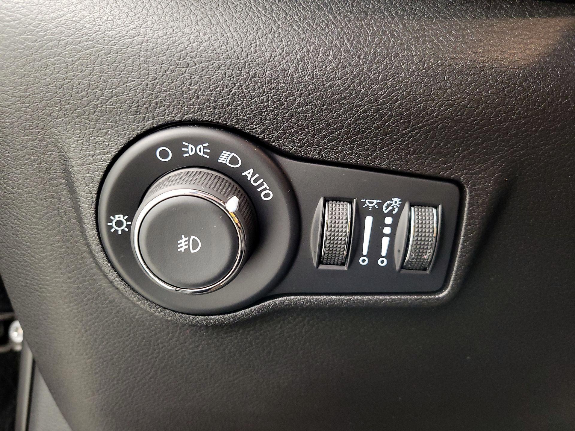 Thumbnail: 2024 Jeep Compass - 13