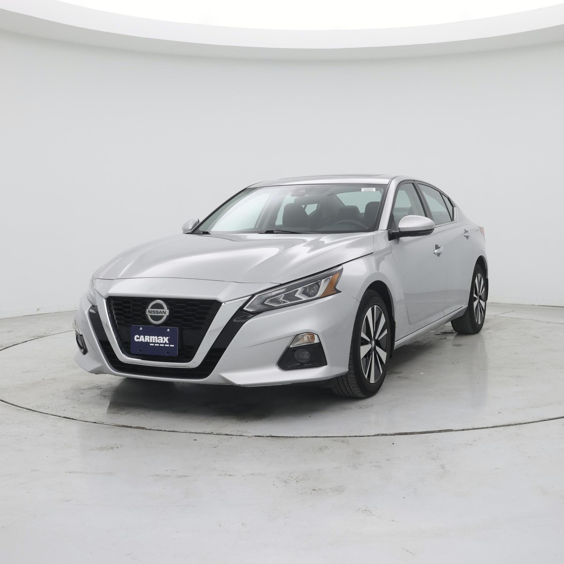 Thumbnail: 2022 Nissan Altima - 4