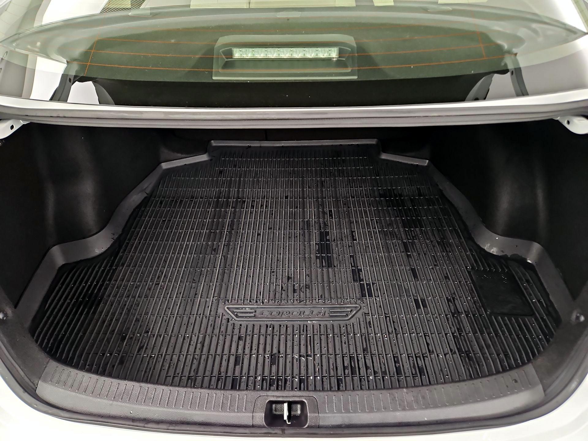 Thumbnail: 2022 Toyota Corolla - 20