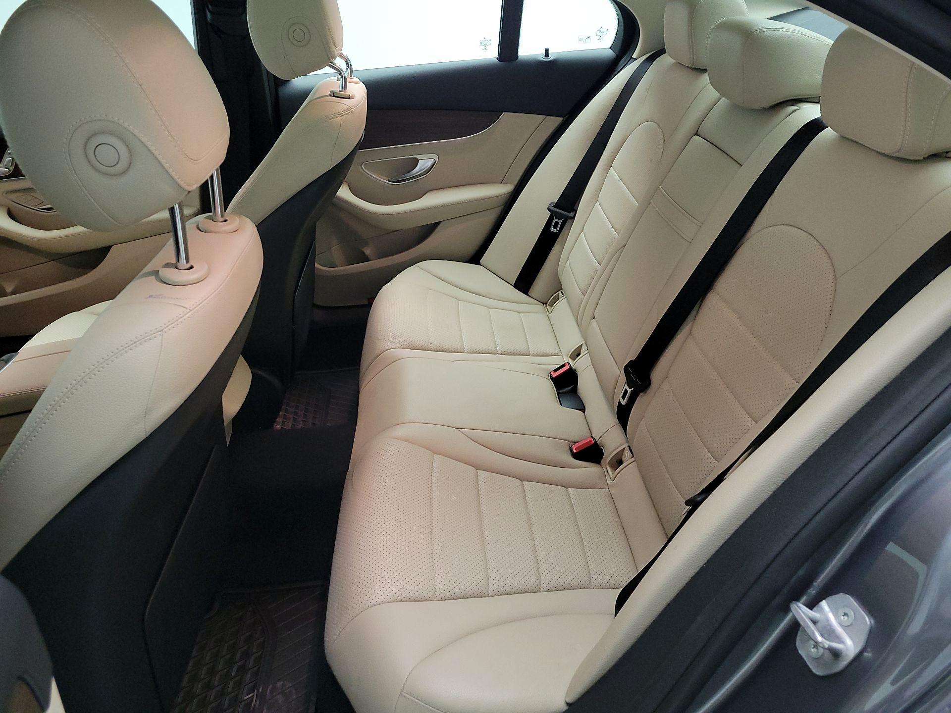 Thumbnail: 2021 Mercedes-Benz C-Class - 20