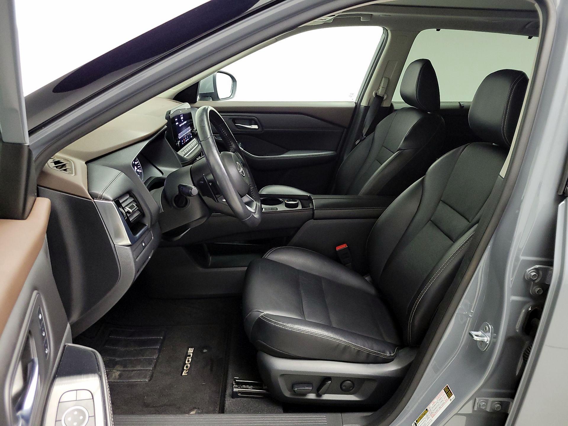 Thumbnail: 2022 Nissan Rogue - 11