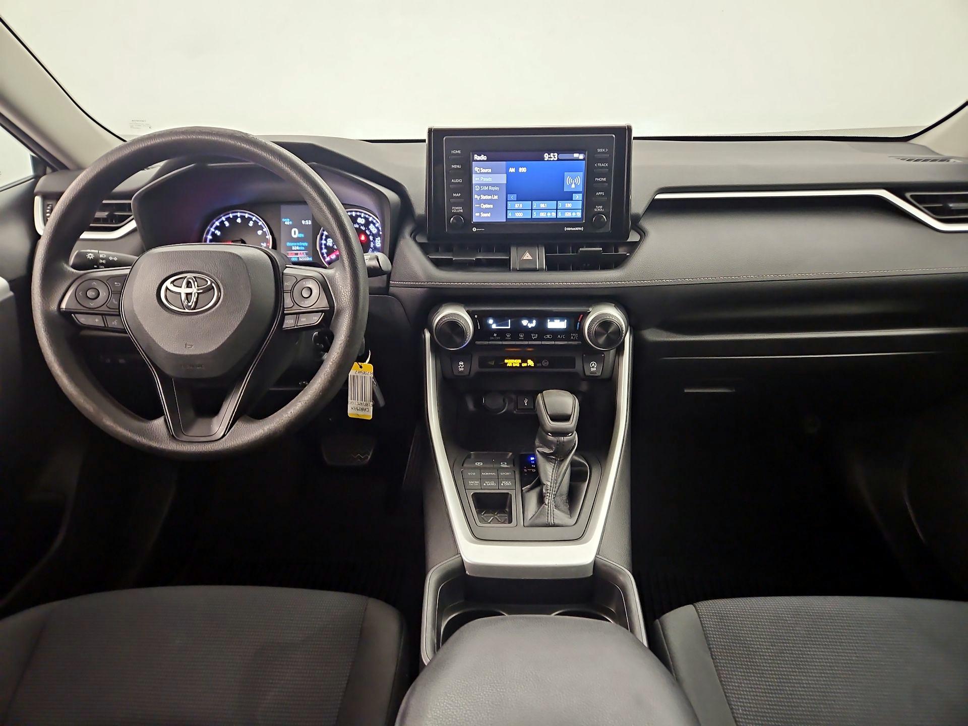 Thumbnail: 2021 Toyota RAV4 - 9