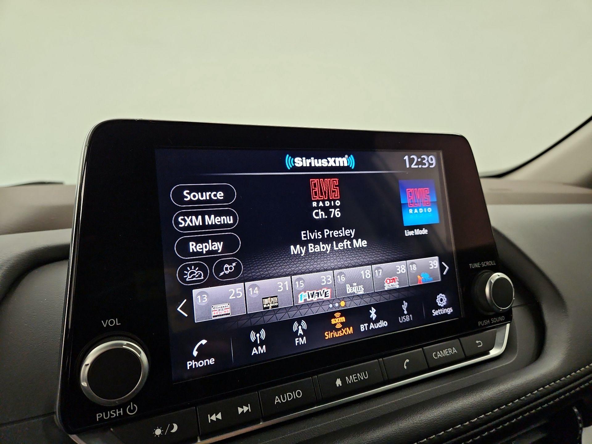 Thumbnail: 2023 Nissan Rogue - 15