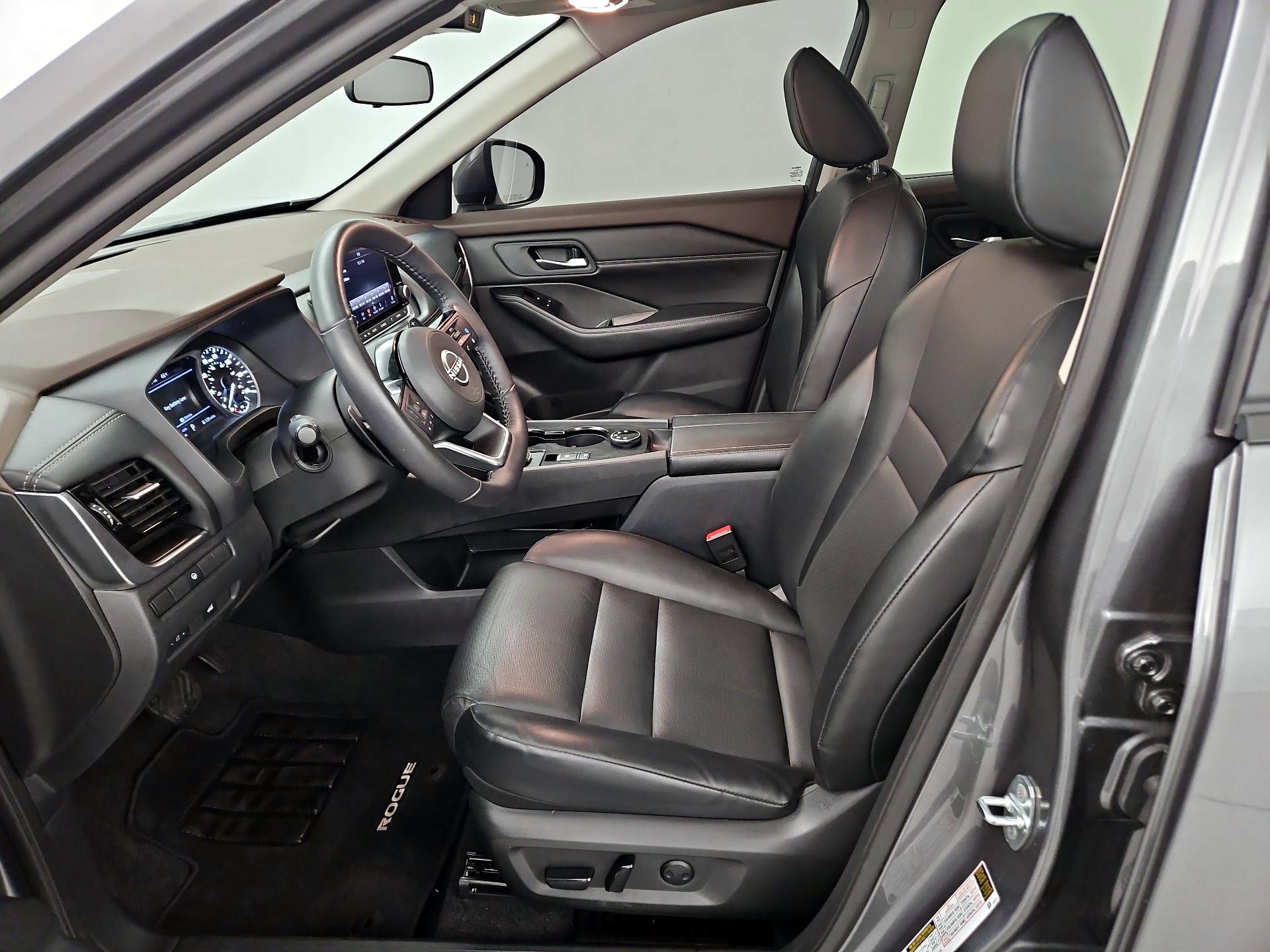 Thumbnail: 2023 Nissan Rogue - 11