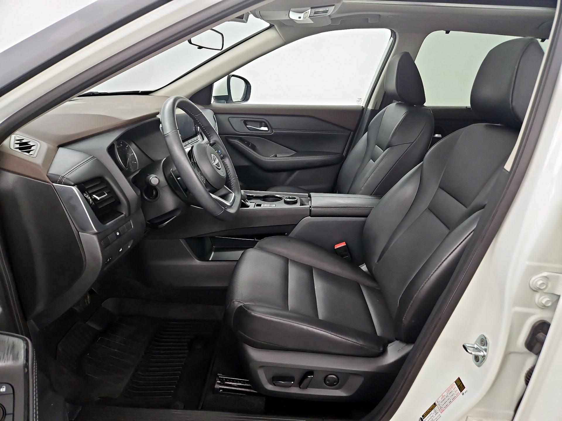 Thumbnail: 2023 Nissan Rogue - 11