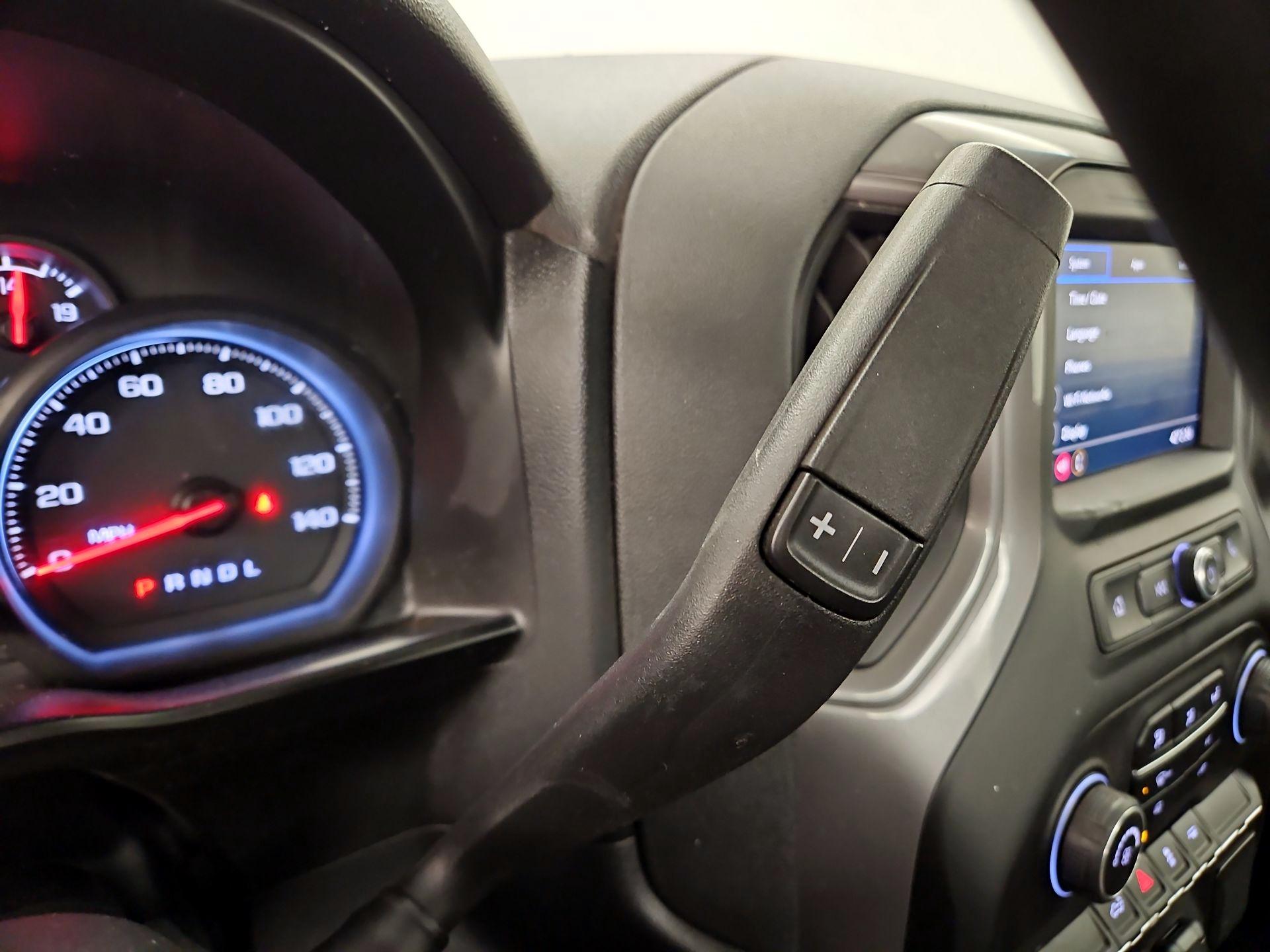 Thumbnail: 2020 Chevrolet Silverado 1500 - 17