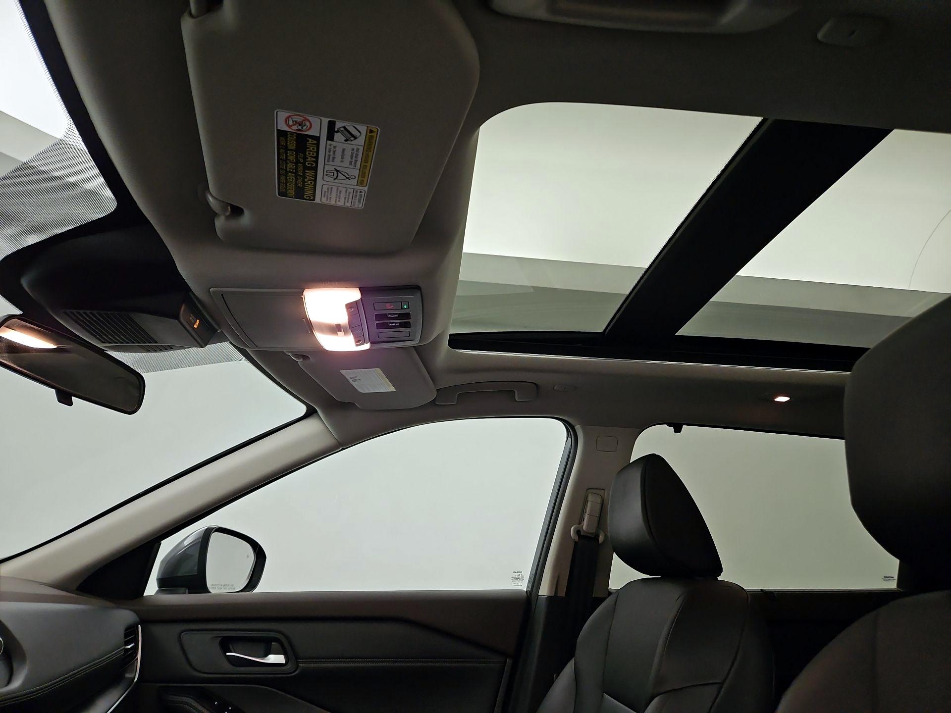 Thumbnail: 2023 Nissan Rogue - 19