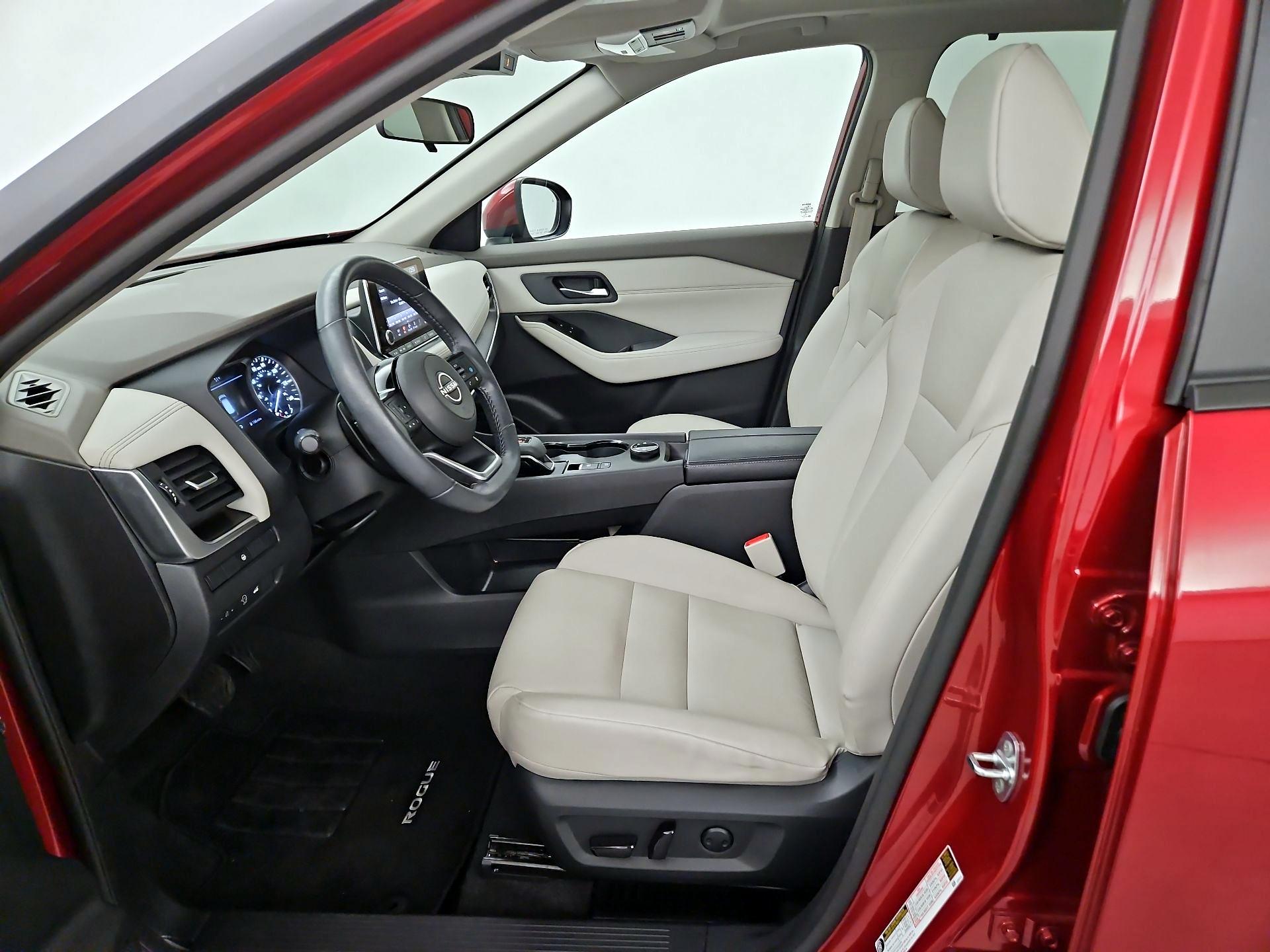 Thumbnail: 2023 Nissan Rogue - 11