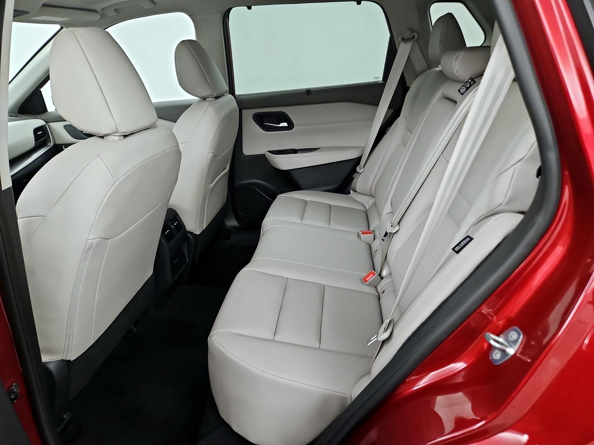 Thumbnail: 2023 Nissan Rogue - 20