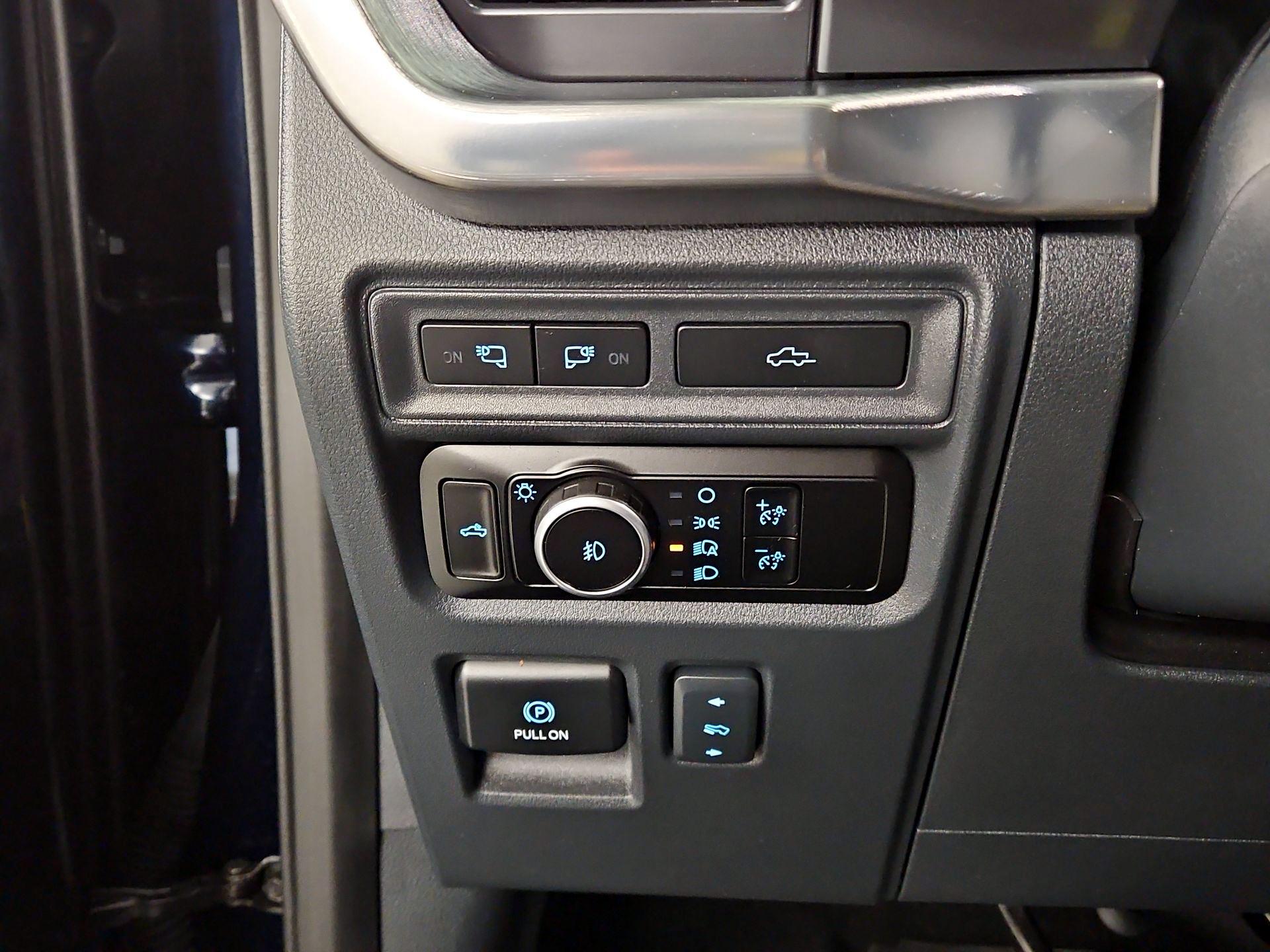 Thumbnail: 2023 Ford F-150 - 13