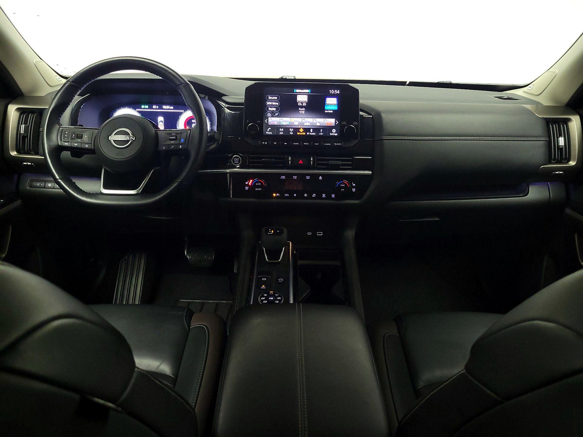 Thumbnail: 2024 Nissan Pathfinder - 9