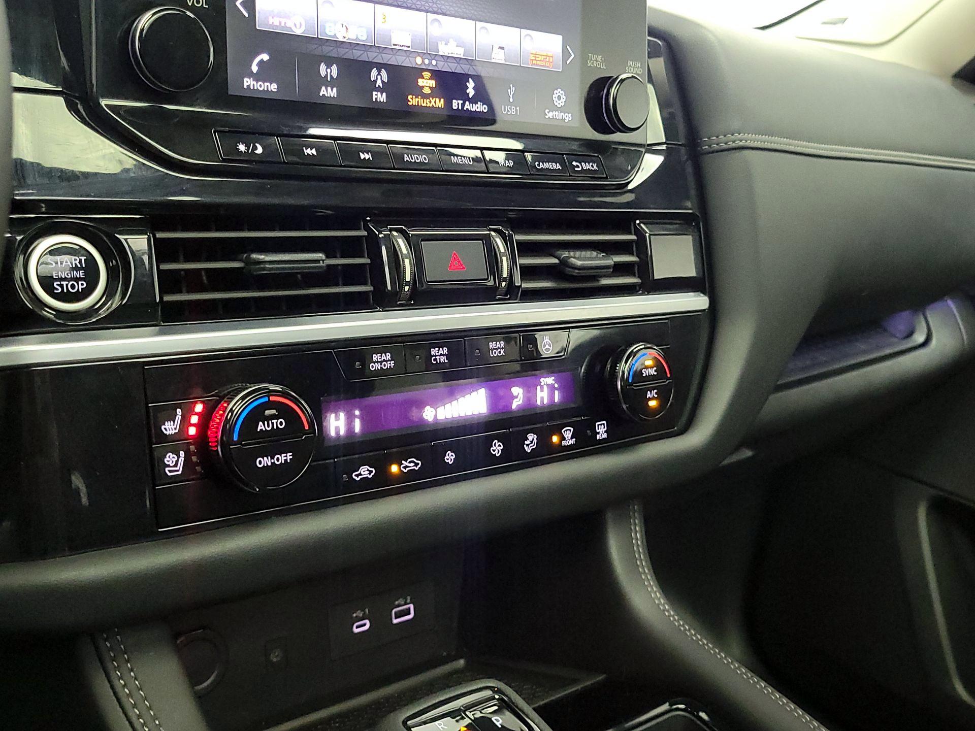 Thumbnail: 2024 Nissan Pathfinder - 17