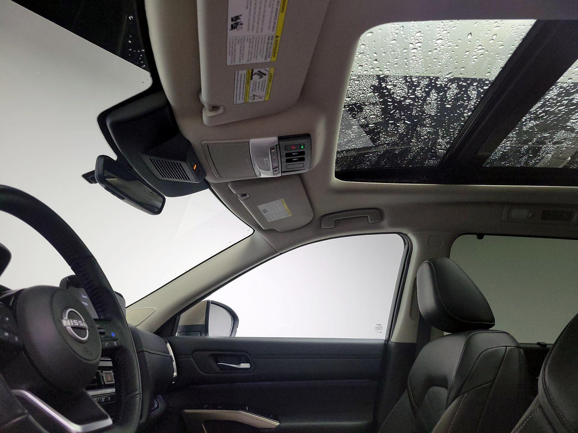 Thumbnail: 2024 Nissan Pathfinder - 20