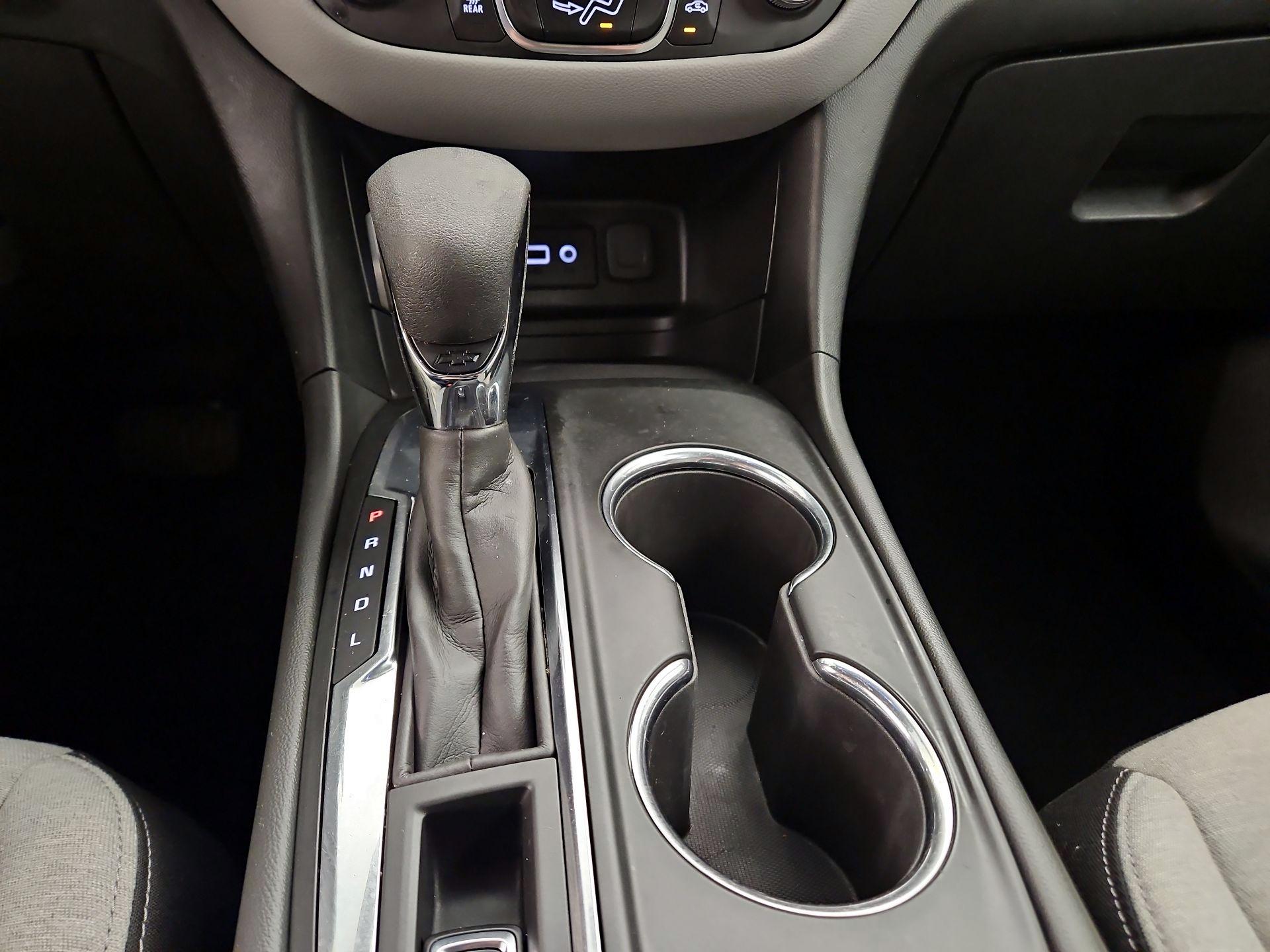 Thumbnail: 2023 Chevrolet Equinox - 17