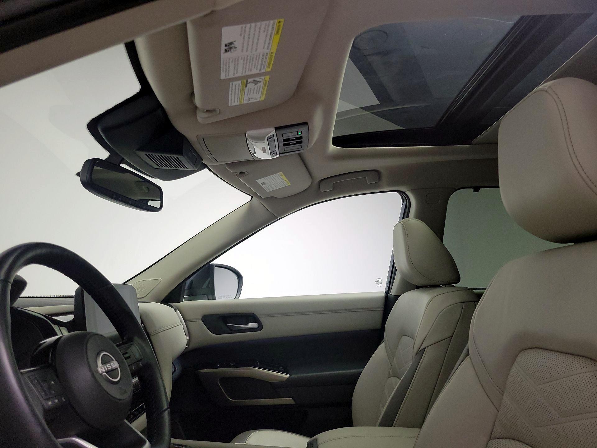 Thumbnail: 2022 Nissan Pathfinder - 20