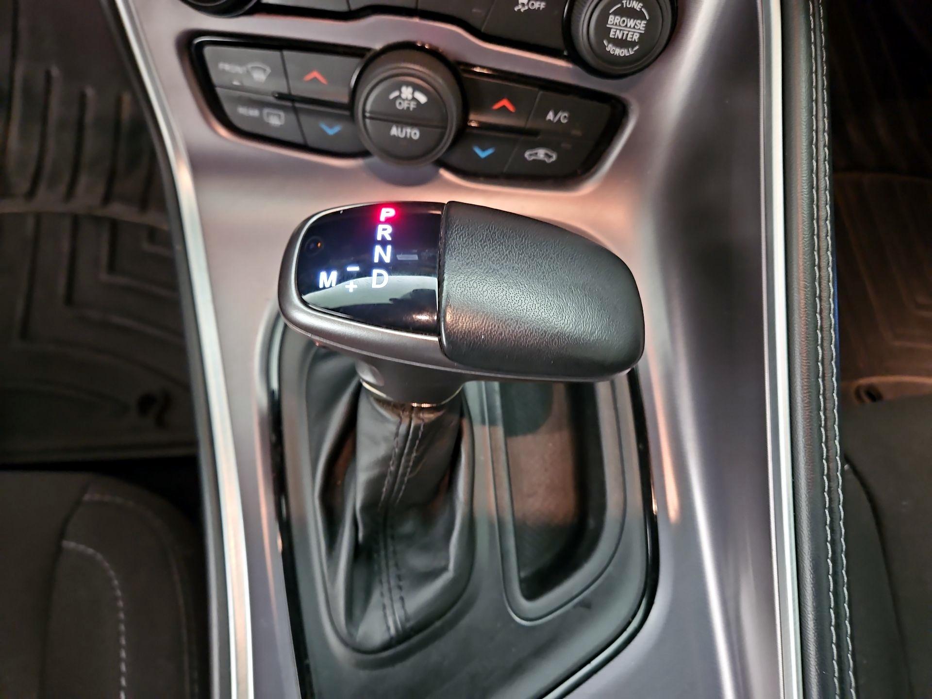 Thumbnail: 2021 Dodge Challenger - 18