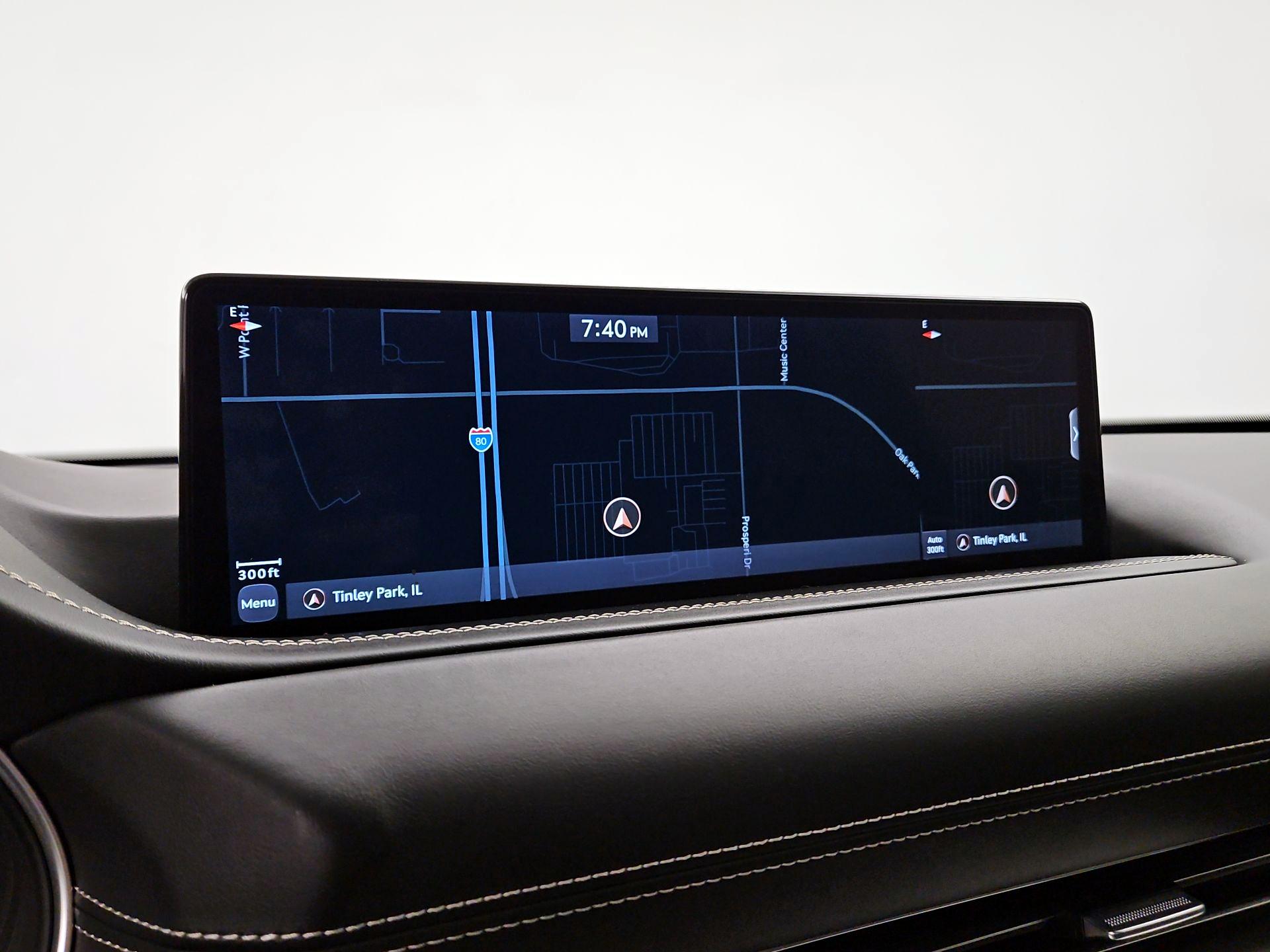 Thumbnail: 2021 Genesis GV80 - 14