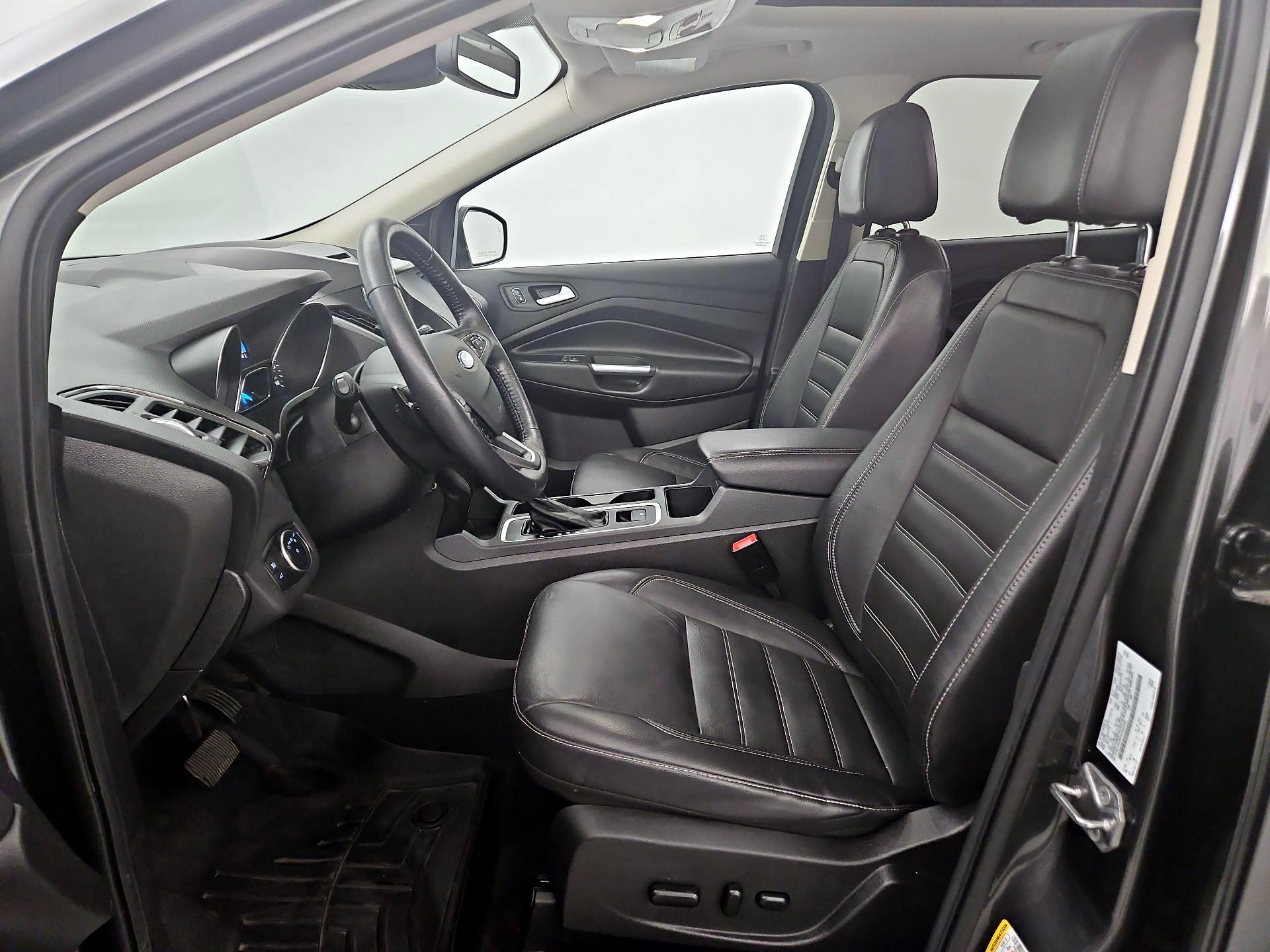 Thumbnail: 2017 Ford Escape - 11