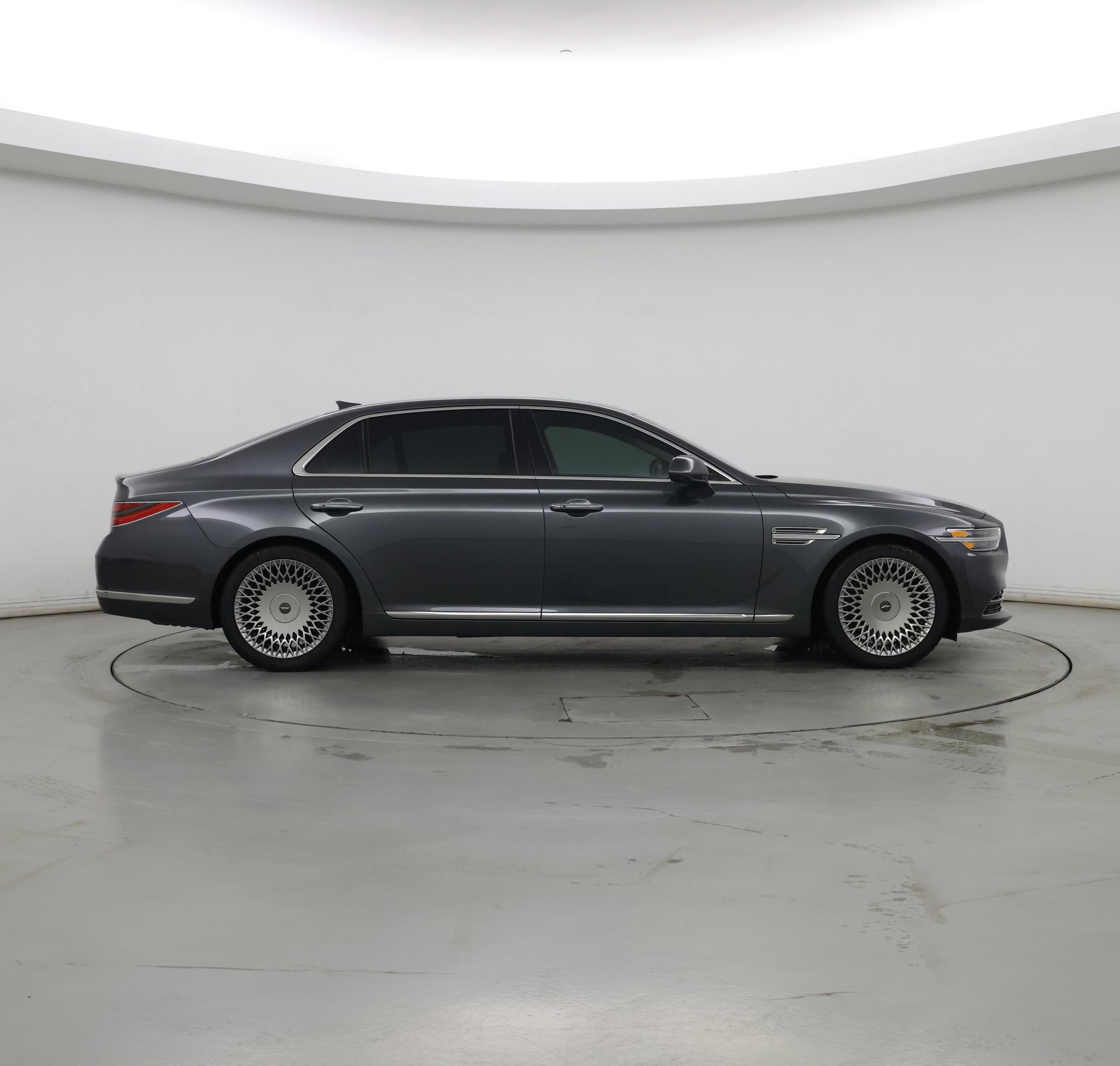 Thumbnail: 2021 Genesis G90 - 7