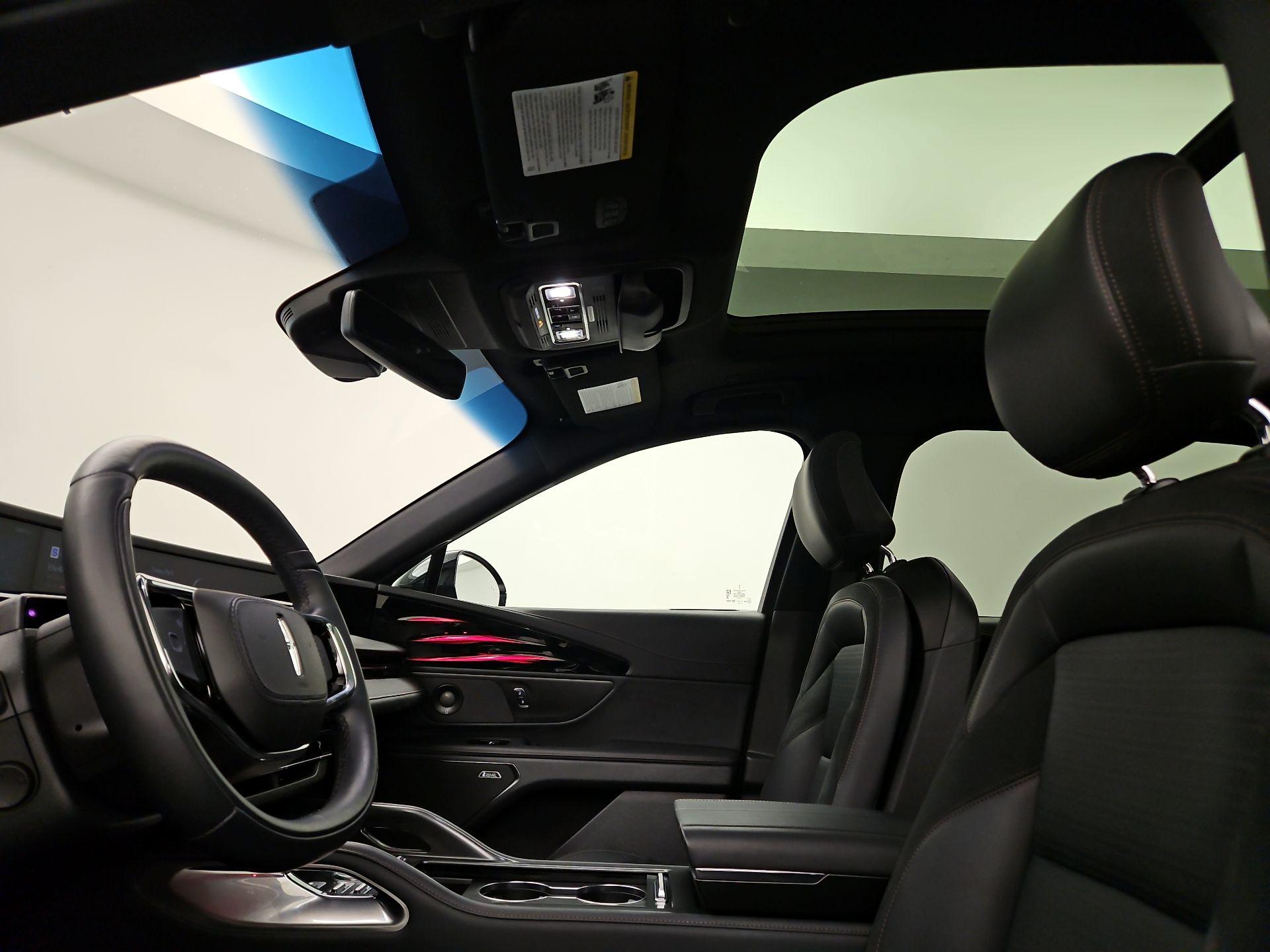 Thumbnail: 2024 Lincoln Nautilus - 20