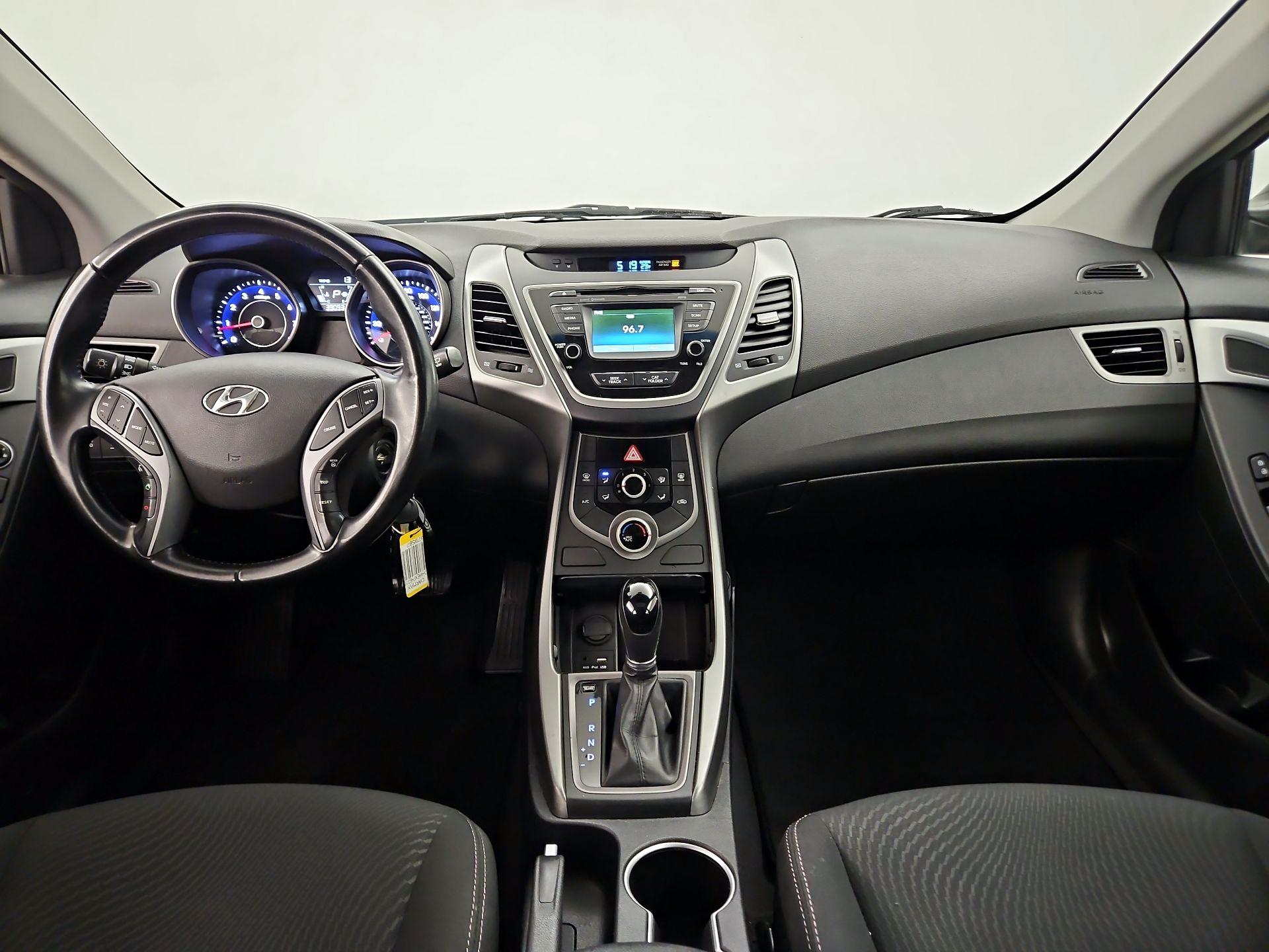 Thumbnail: 2015 Hyundai Elantra - 9