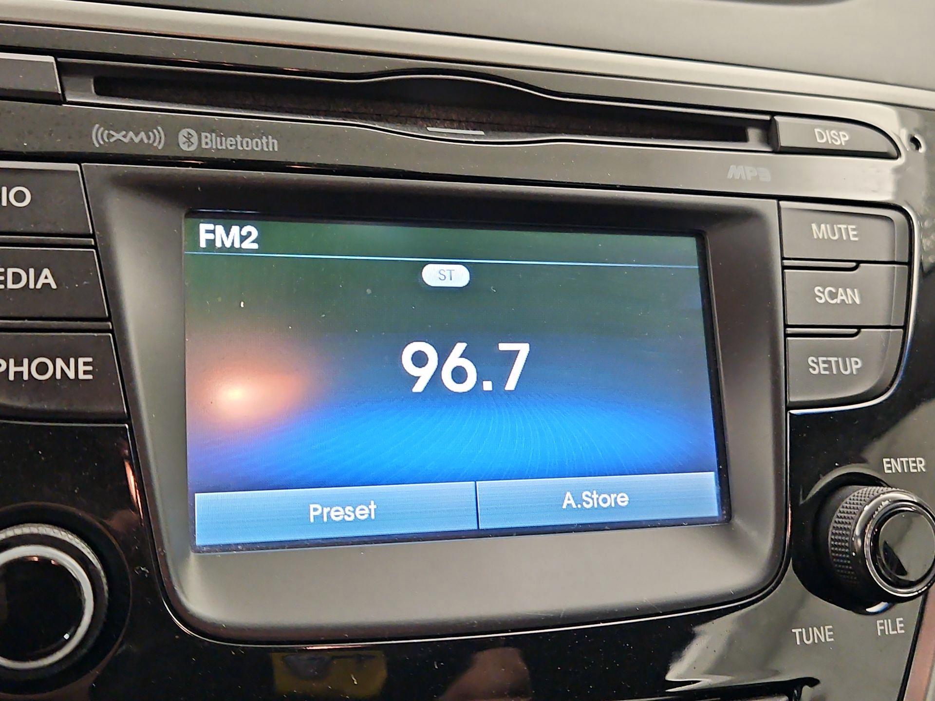 Thumbnail: 2015 Hyundai Elantra - 15