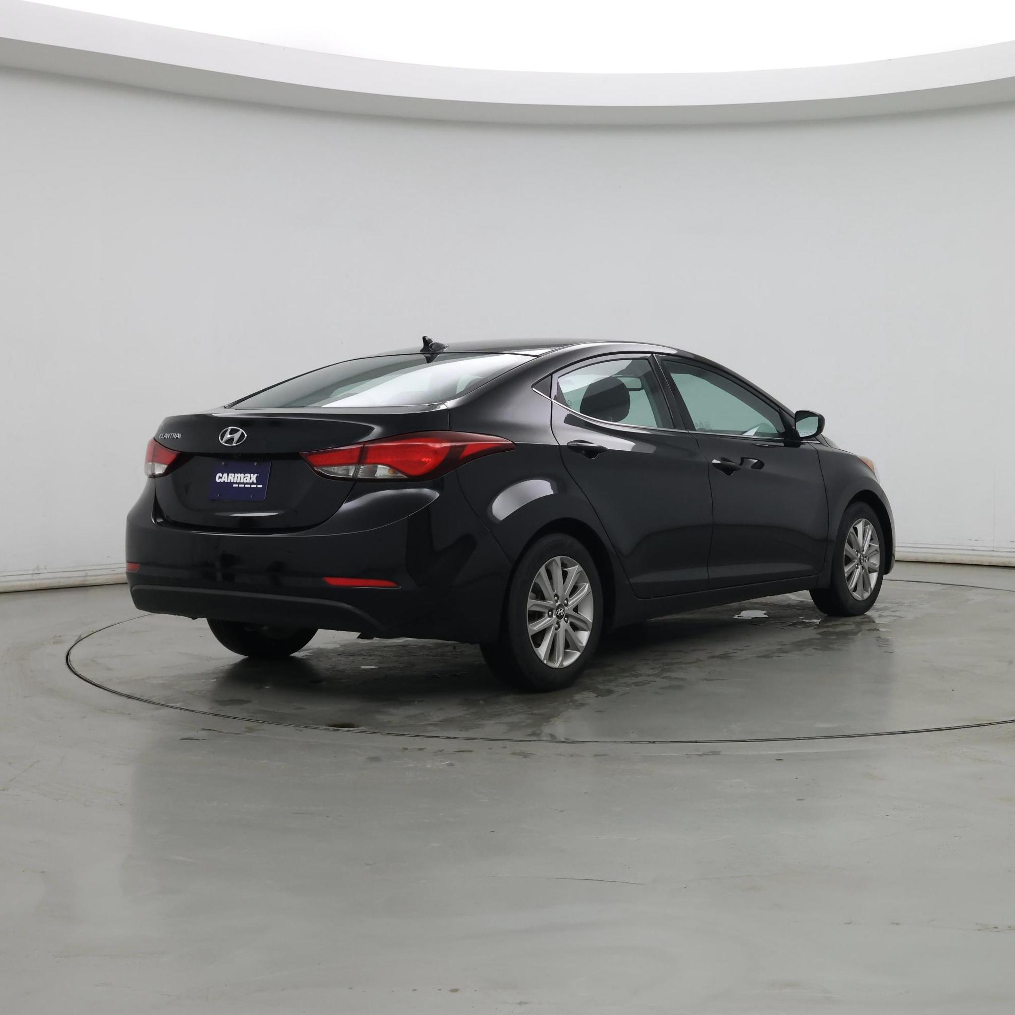 Thumbnail: 2015 Hyundai Elantra - 8