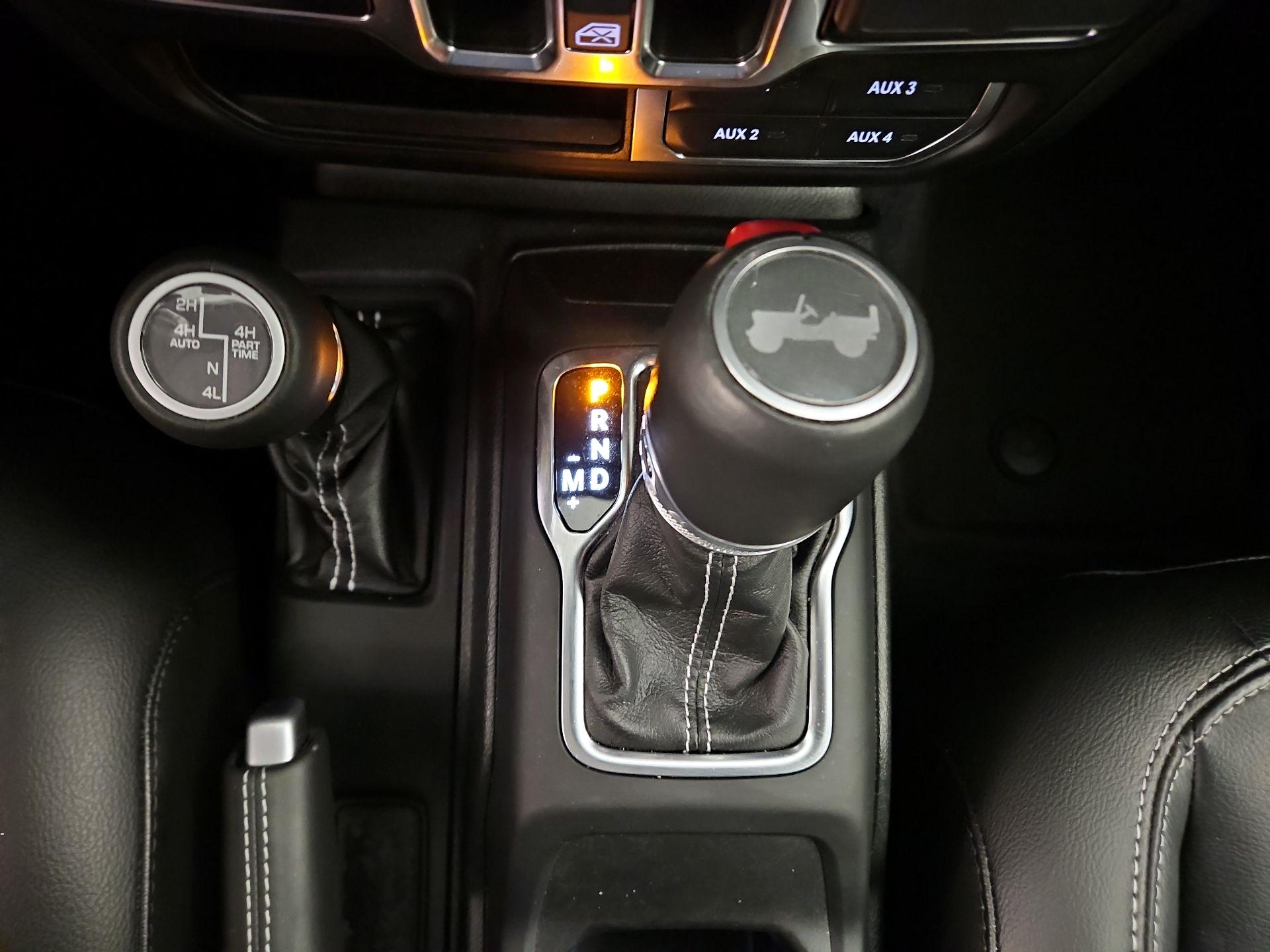 Thumbnail: 2022 Jeep Wrangler - 18