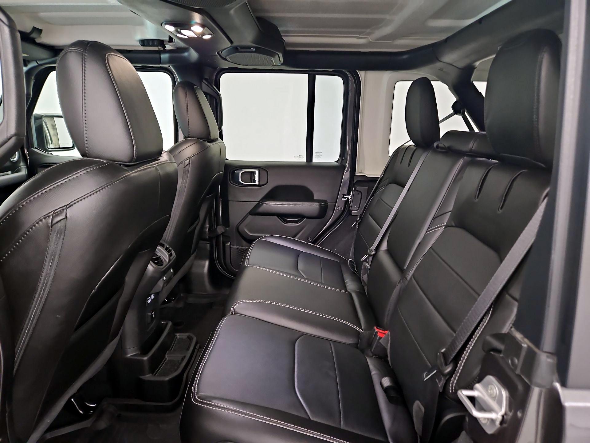 Thumbnail: 2022 Jeep Wrangler - 20