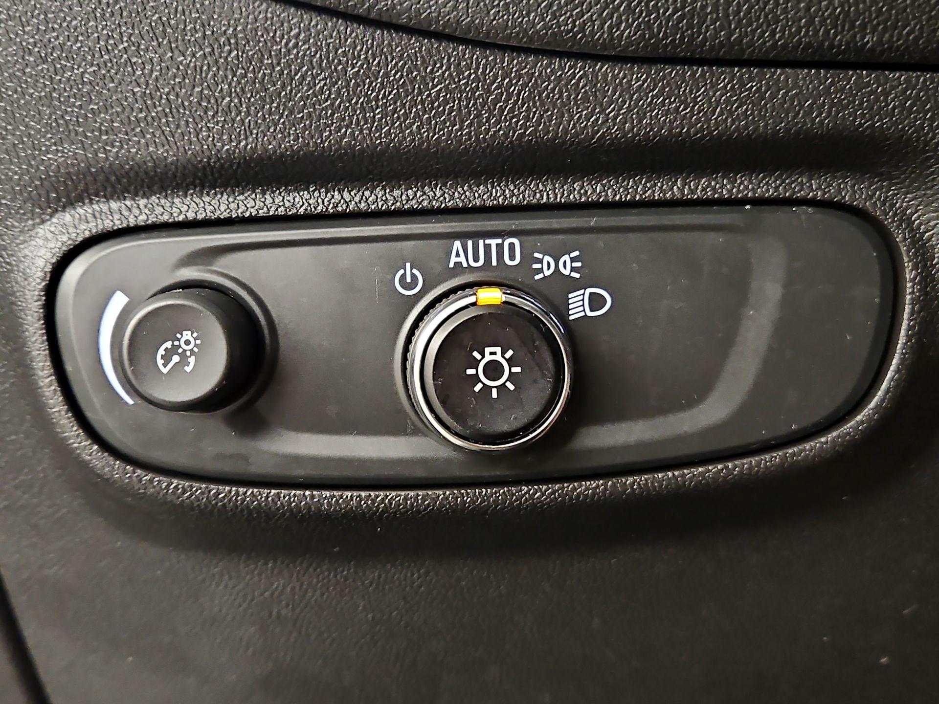 Thumbnail: 2023 Chevrolet Equinox - 13