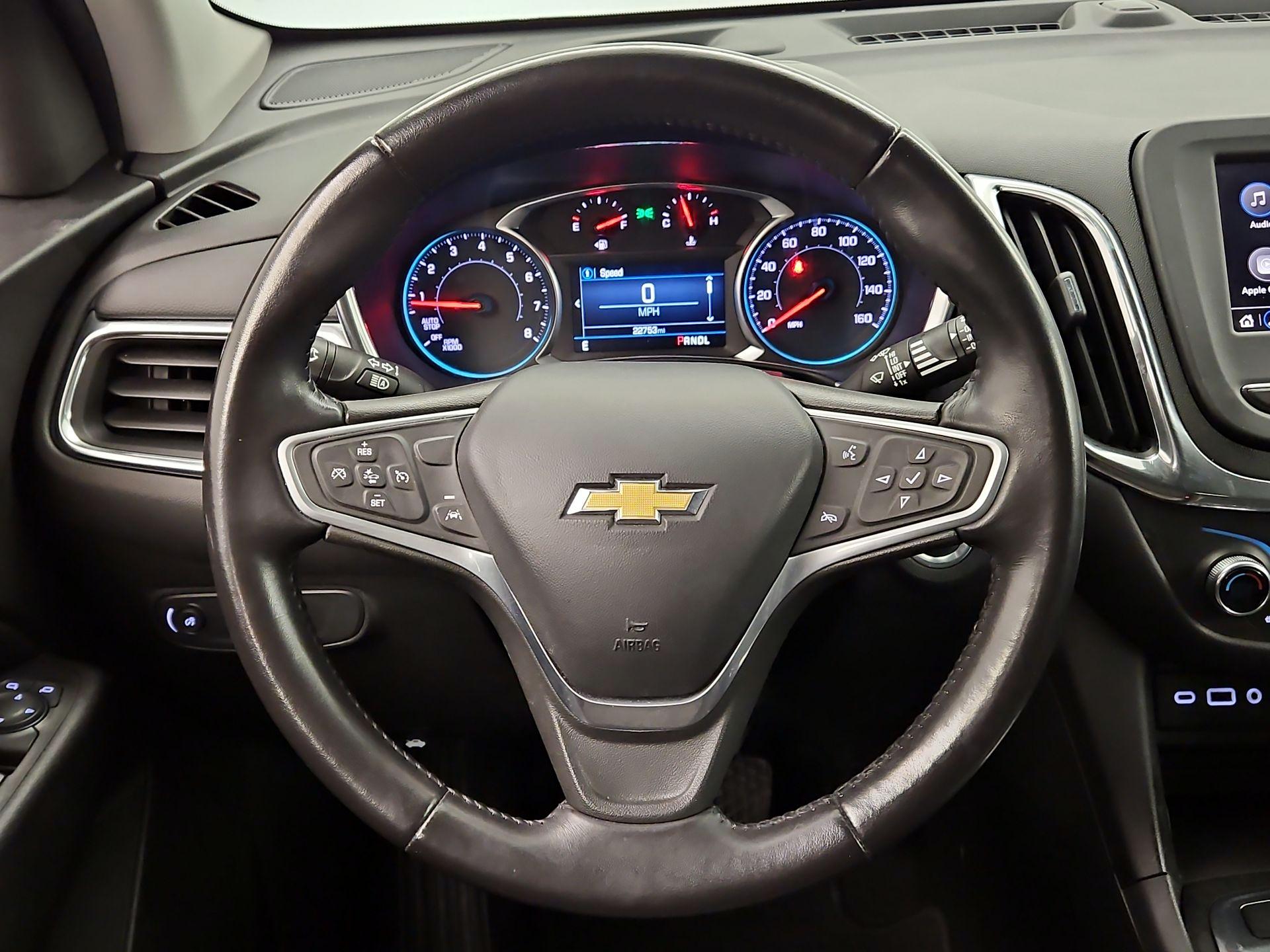 Thumbnail: 2022 Chevrolet Equinox - 10